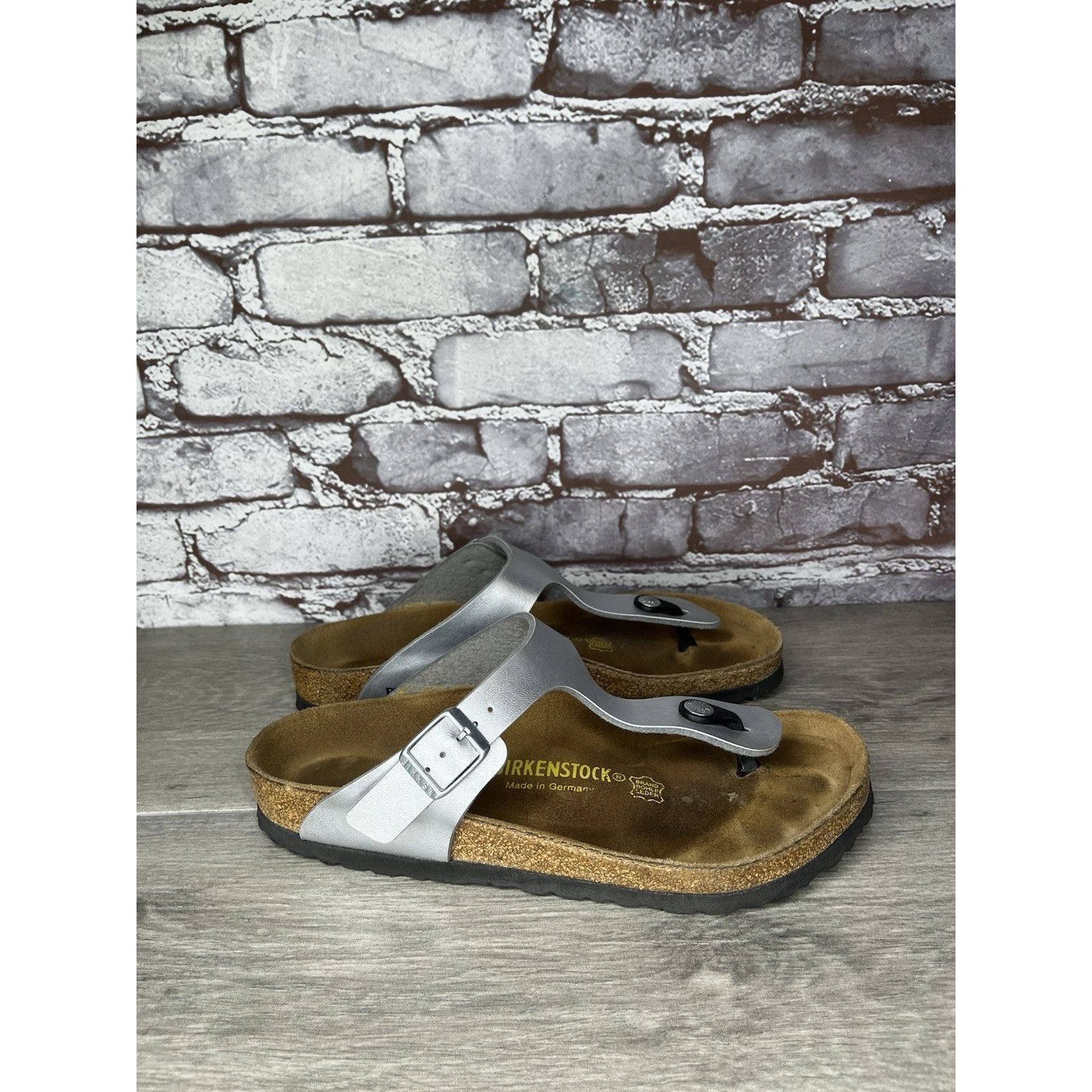 Birkenstock Birkenstock Gizeh Silver Birko Flor Leather Thong Sandals Wo Size US 8 / IT 38 - 13 Thumbnail