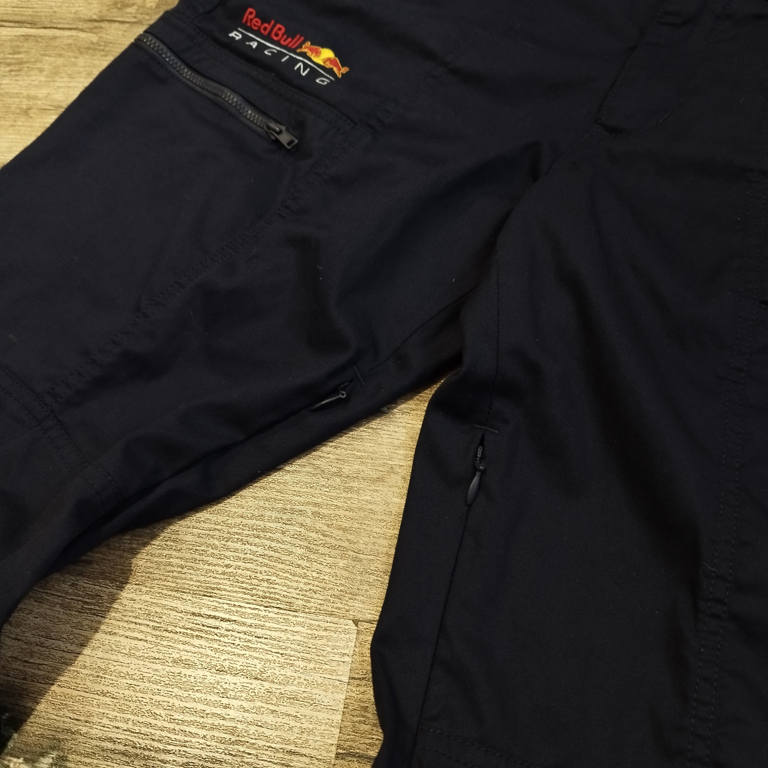 Puma × Red Bull Puma Red Bull Racing F1 Team Cargo Pants - Navy Blue M sz Size US 30 / EU 46 - 2 Thumbnail