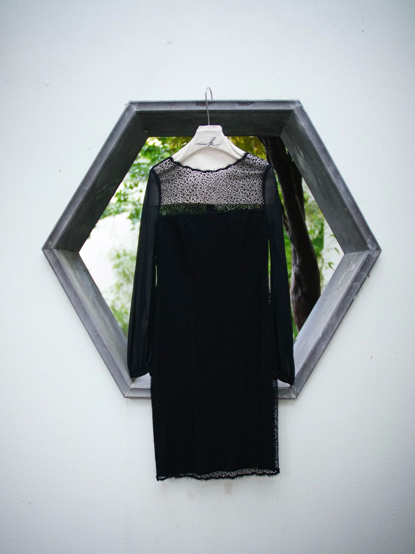 Escada Escada Silk Lace Wool Blend Dress 36 Women's Lined Size XS / US 0-2 / IT 36-38 - 1 Thumbnail