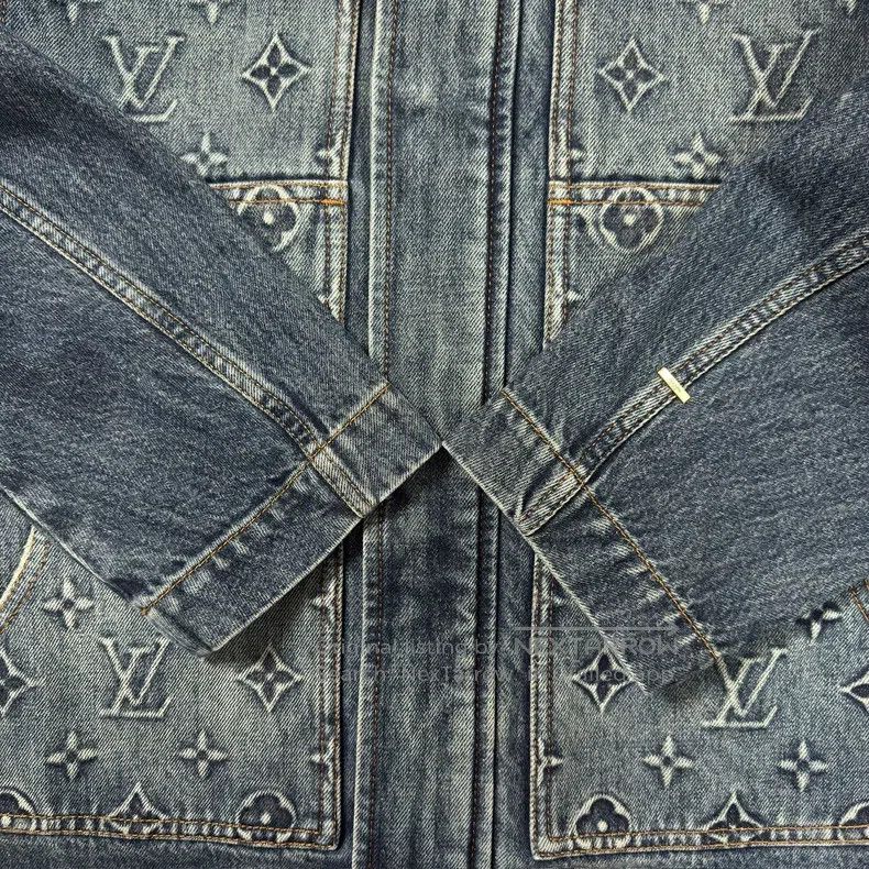 Louis Vuitton Louis Vuitton Dark blue lumberjack denim jacket Size US M / EU 48-50 / 2 - 6 Thumbnail