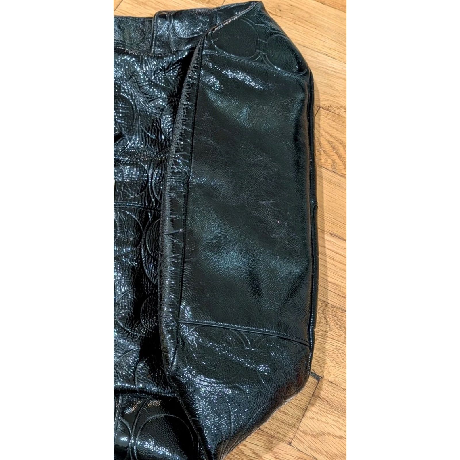Coach Coach Black Patent Leather Zipper Tote Purse Strap Gallery Embossed 19462 Size ONE SIZE - 5 Thumbnail