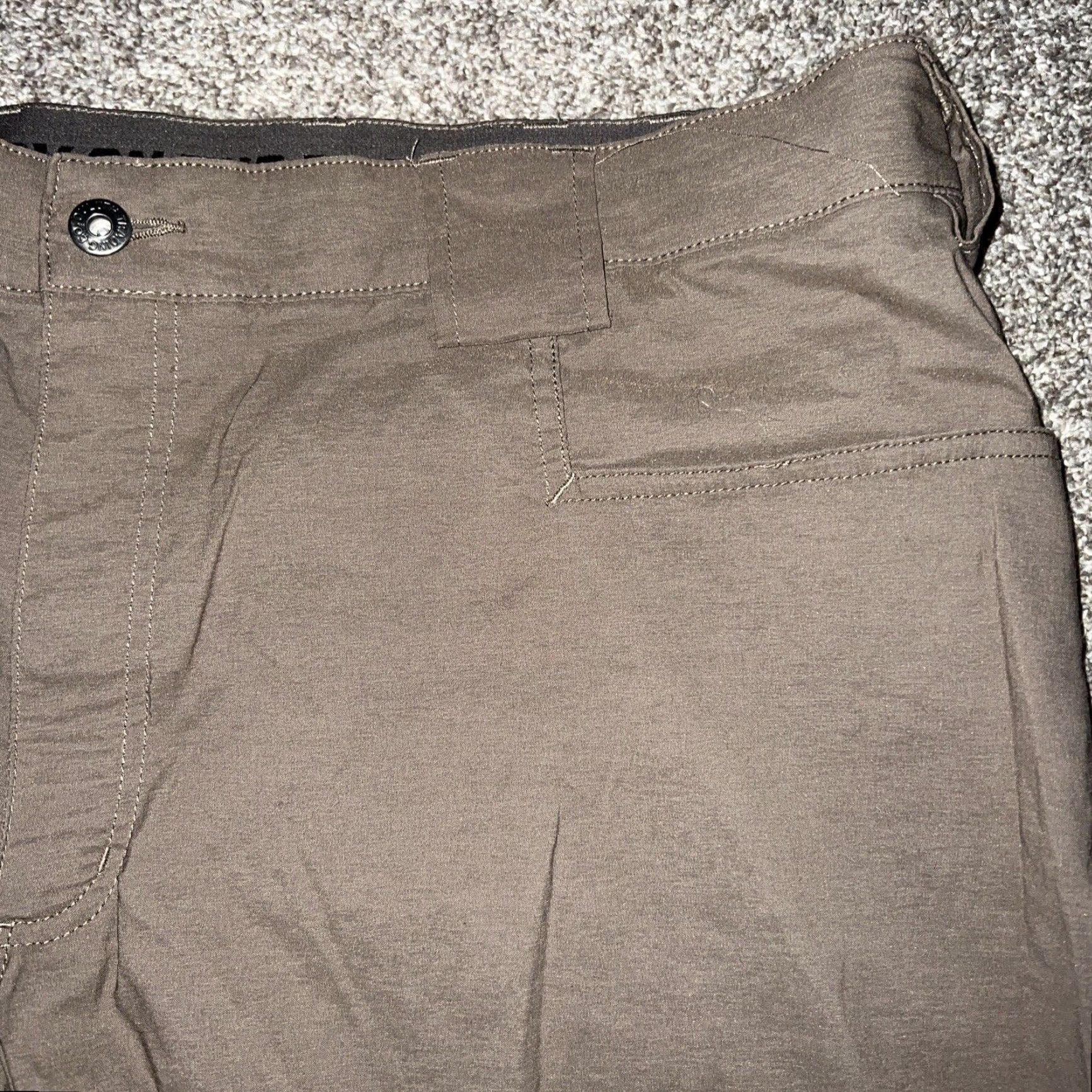 CO DULUTH TRADING CO Cargo Shorts Mens Size 40 Gray Modern Fit, Regular, Cargo Pockets, Mens Apparel Size US 40 / EU 56 - 2 Thumbnail