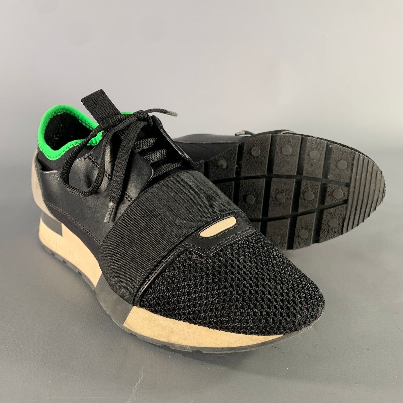 Balenciaga BALENCIAGA Size 7 Black Green Mixed Patterns Runner Sneakers Size US 7 / IT 37 - 5 Thumbnail
