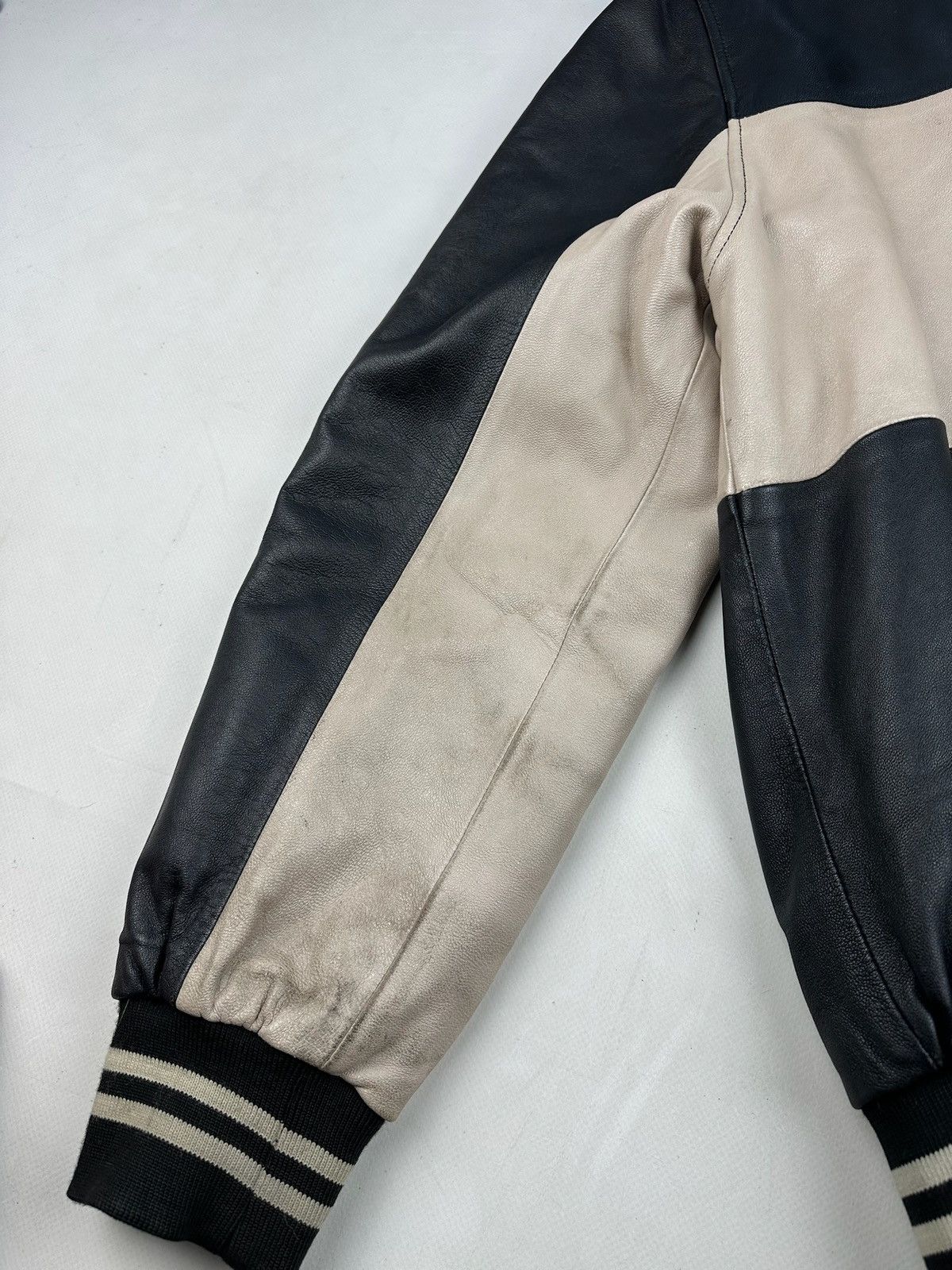 Other FERRARI RACING LEATHER JACKET BOMBER FIT Size US XL / EU 56 / 4 - 18 Thumbnail