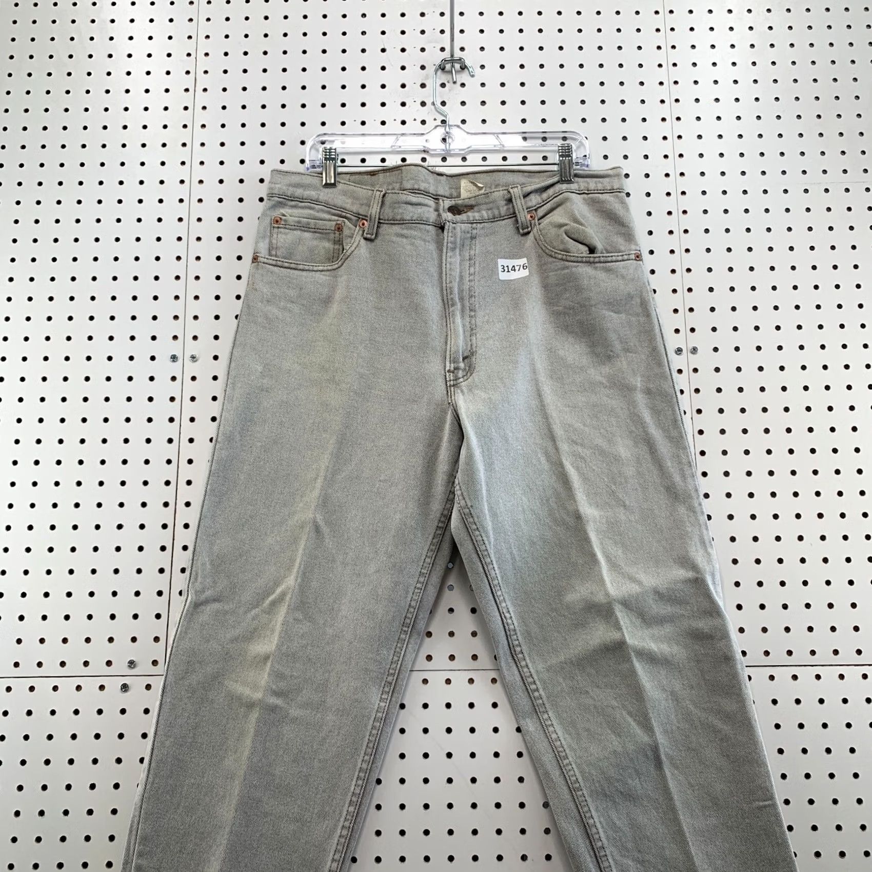 Levi's VINTAGE Levi's 550 Gray Denim Jeans Mens 35x31.5 Straight Made USA Jeans Size US 35 - 6 Thumbnail