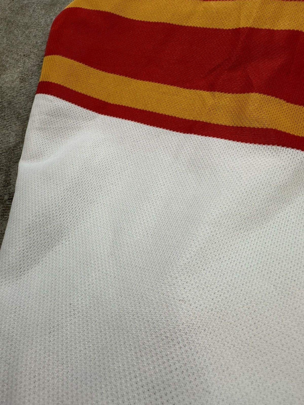Ccm Vintage 90s CCM Calgary Flames NHL Hockey Jersey Size US M / EU 48-50 / 2 - 8 Thumbnail