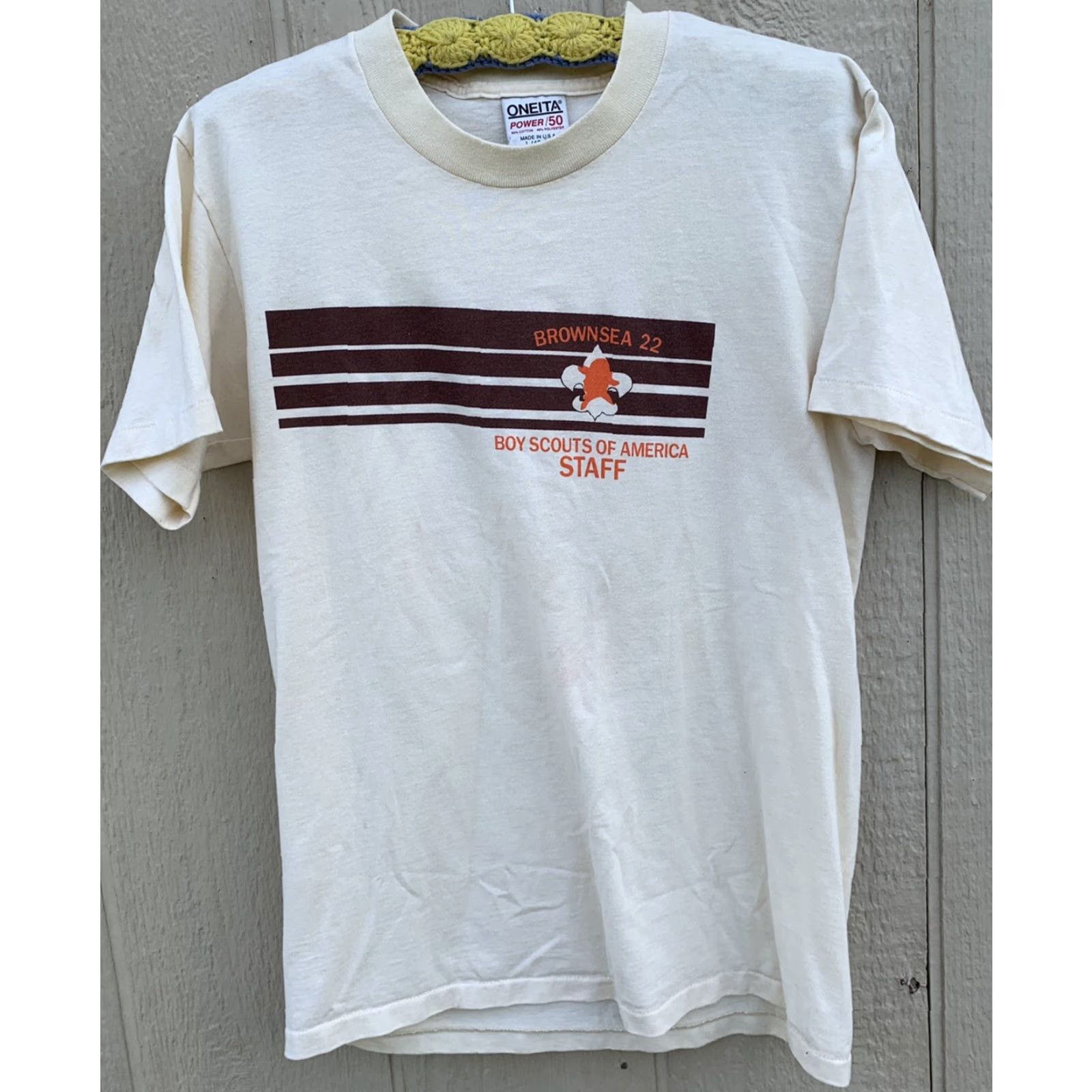 Vintage VINTAGE BROWNSEA 22 Boy Scouts of America Staff t-shirt L Men's Ivory Graphic Tee Short Sleeve 50/50 Made in USA Size US L / EU 52-54 / 3 - 5 Thumbnail