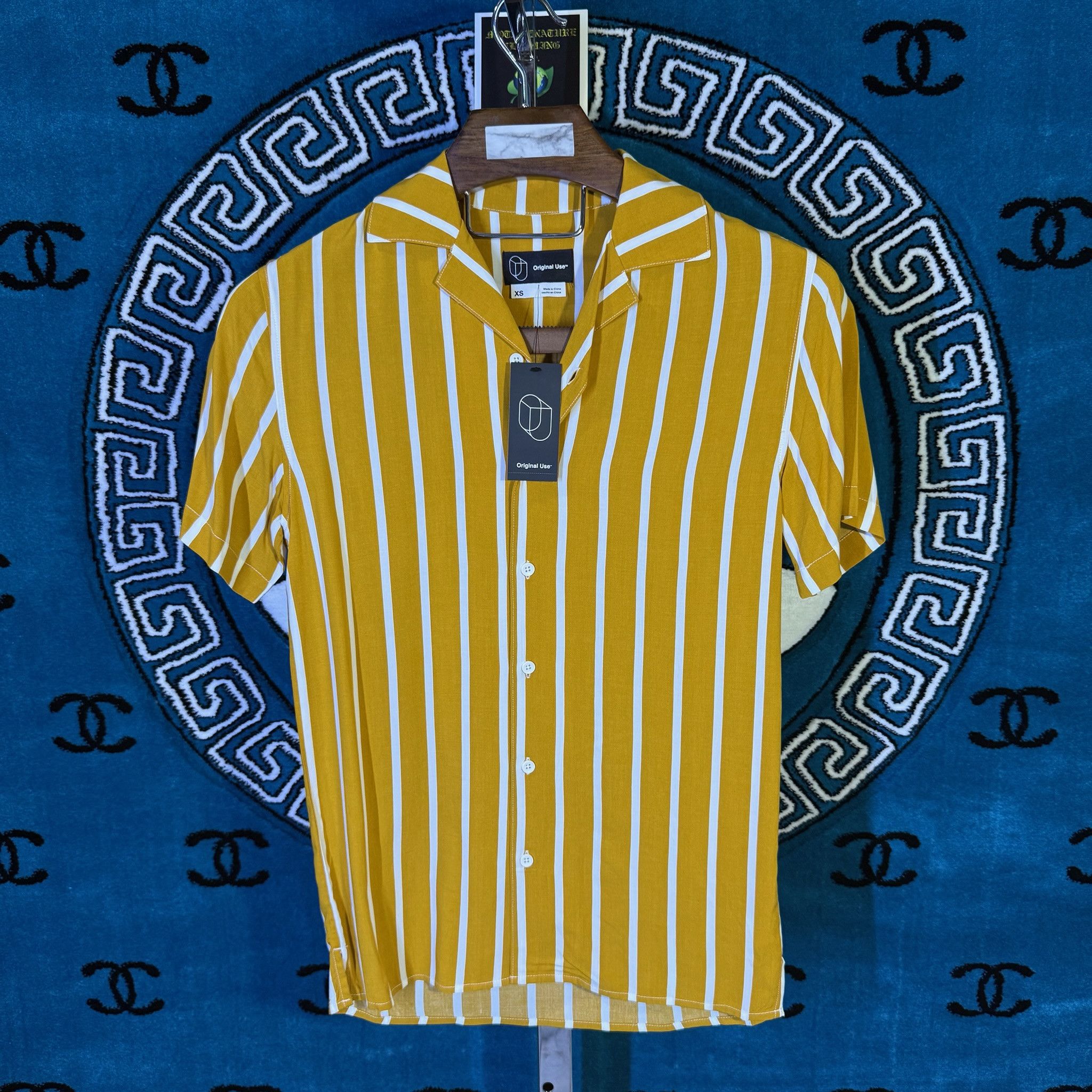 Other NEW PINSTRIPE ACCENT MOTIF S/S BUTTON UP Size US XS / EU 42 / 0 - 1 Preview
