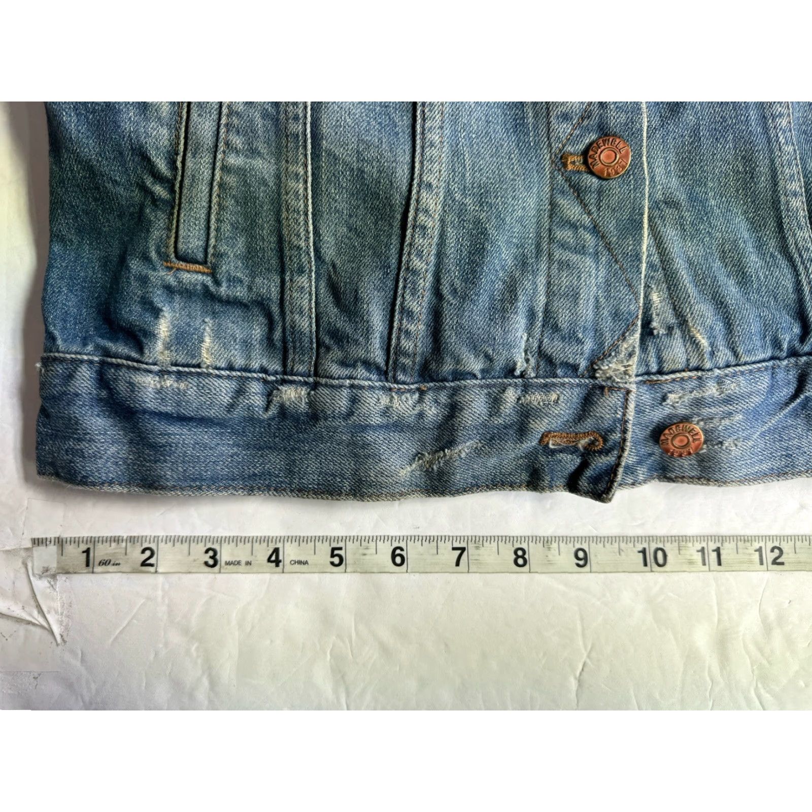Madewell Madewell Jacket Denim Short Button Up Women’s Medium Blue Distressed Casual See Sleeves Womens Size M / US 6-8 / IT 42-44 - 5 Thumbnail