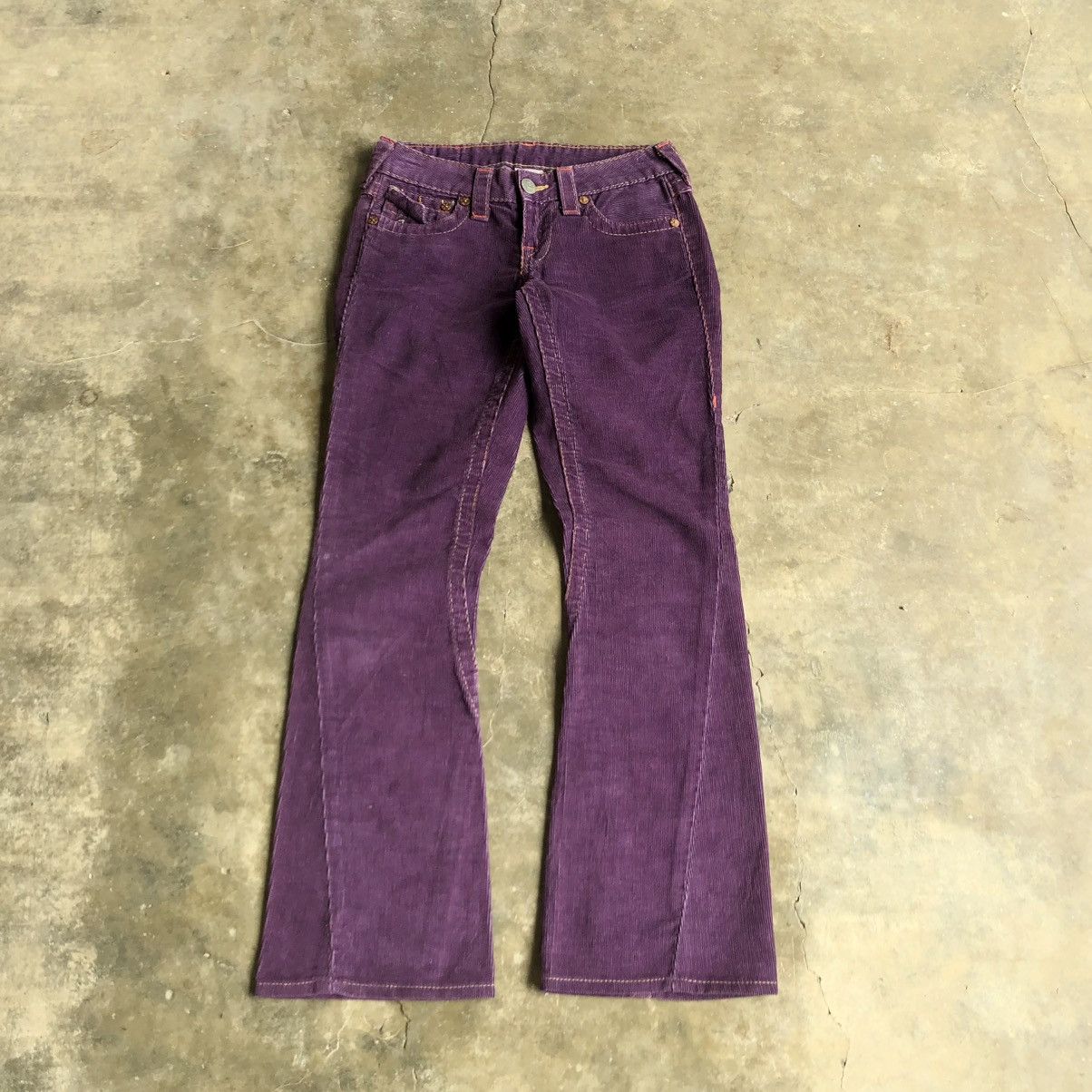 True Religion Vintage True Religion USA Bootcut Flared Corduroy Pants Size US 27 - 9 Thumbnail