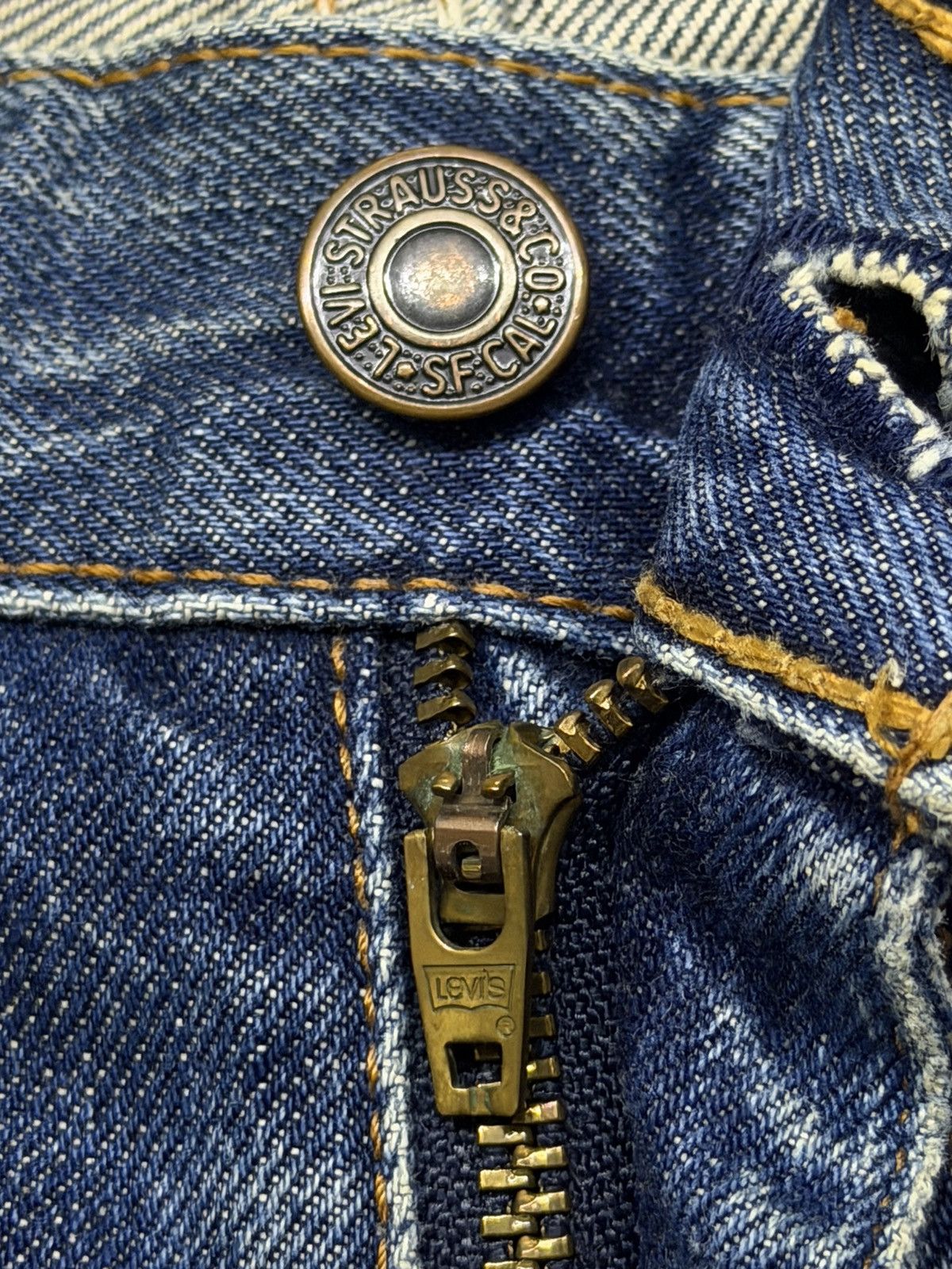 Levi's Vintage Levi’s 508 Denim Jeans | Relaxed Straight Fit | W32 Size US 32 / EU 48 - 10 Thumbnail