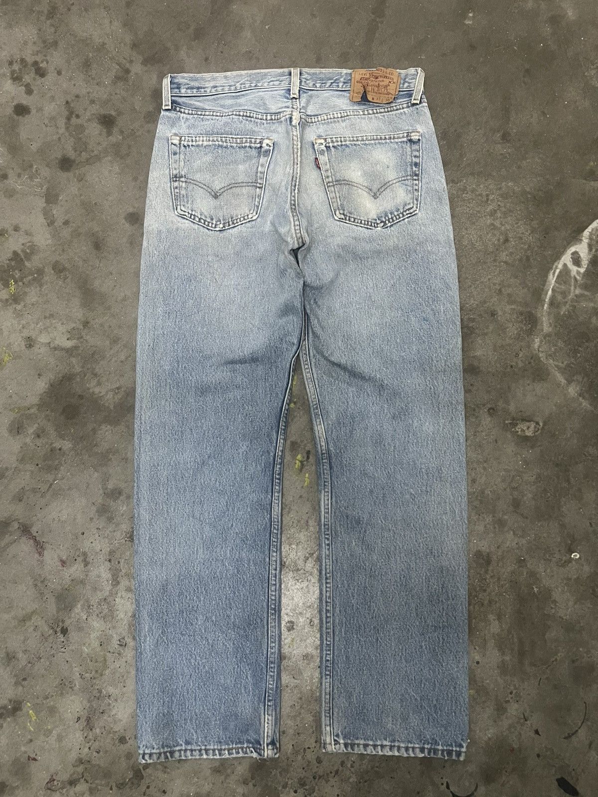 Japanese Brand × Levi's THRASHED VINTAGE LEVIS 501 DISTRESSED DENIM PANT Size US 31 - 10 Thumbnail