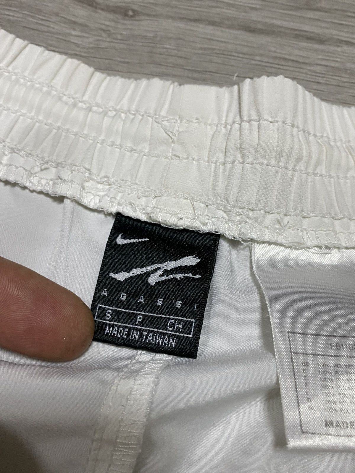 Nike Nike Andre Agassi vintage court shorts tennis swoosh Size US 32 / EU 48 - 2 Thumbnail