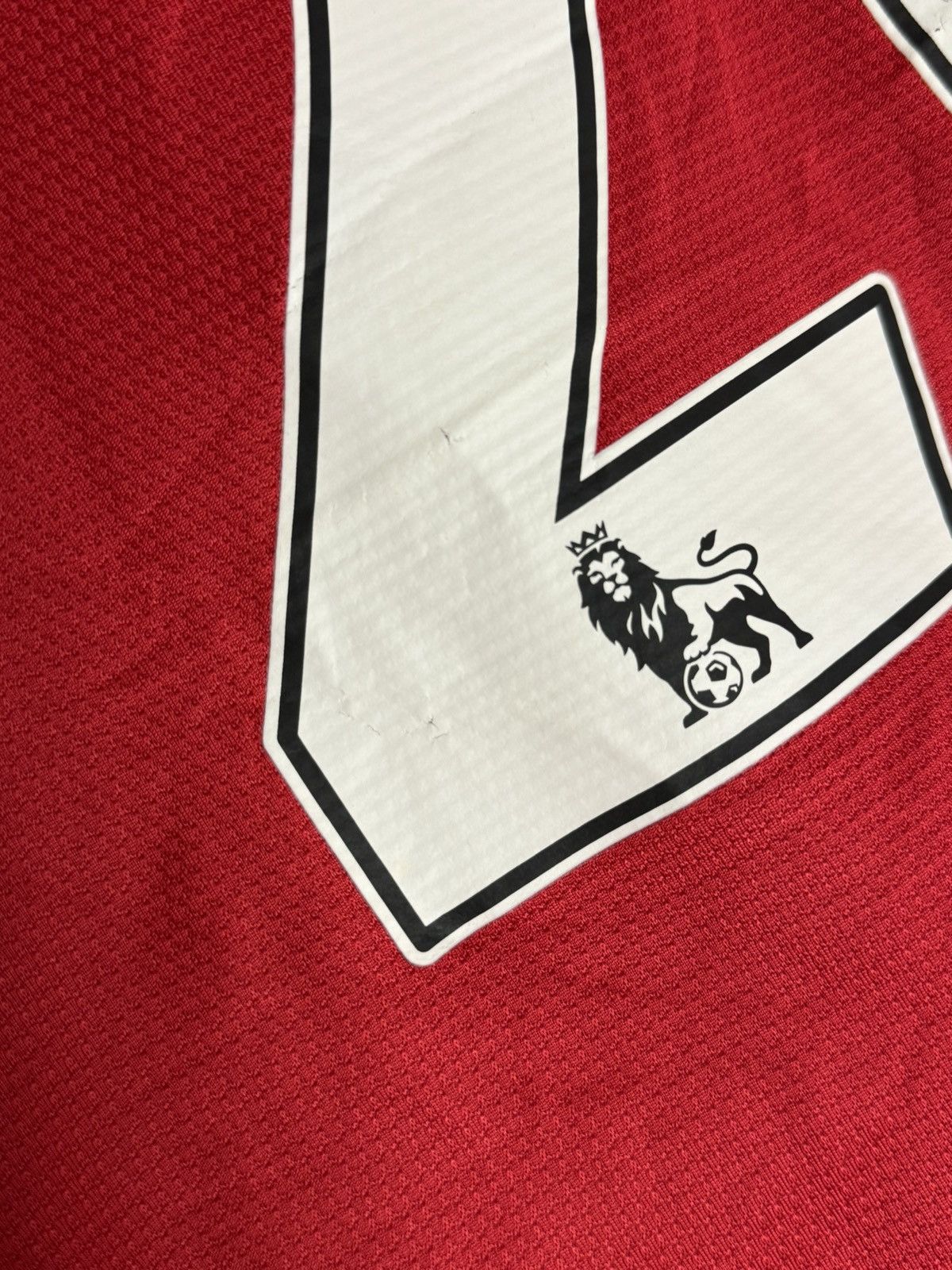 Nike Manchester United 13/14 Robin van Persie Football Jersey Size US M / EU 48-50 / 2 - 14 Thumbnail