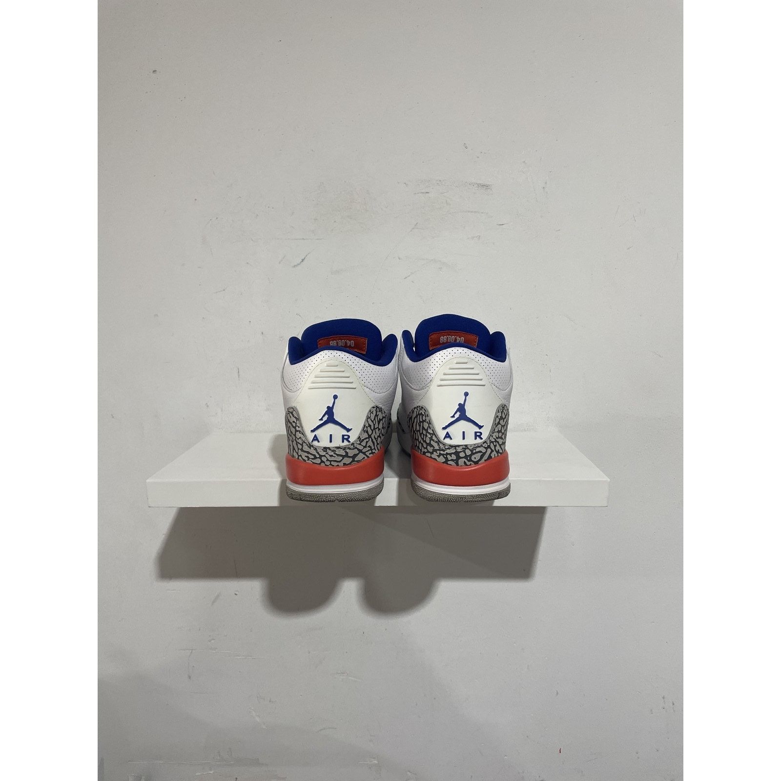 Jordan Brand JORDAN 3 RETRO KNICKS SIZE 5Y PREOWNED Size US 5 / EU 37 - 3 Thumbnail