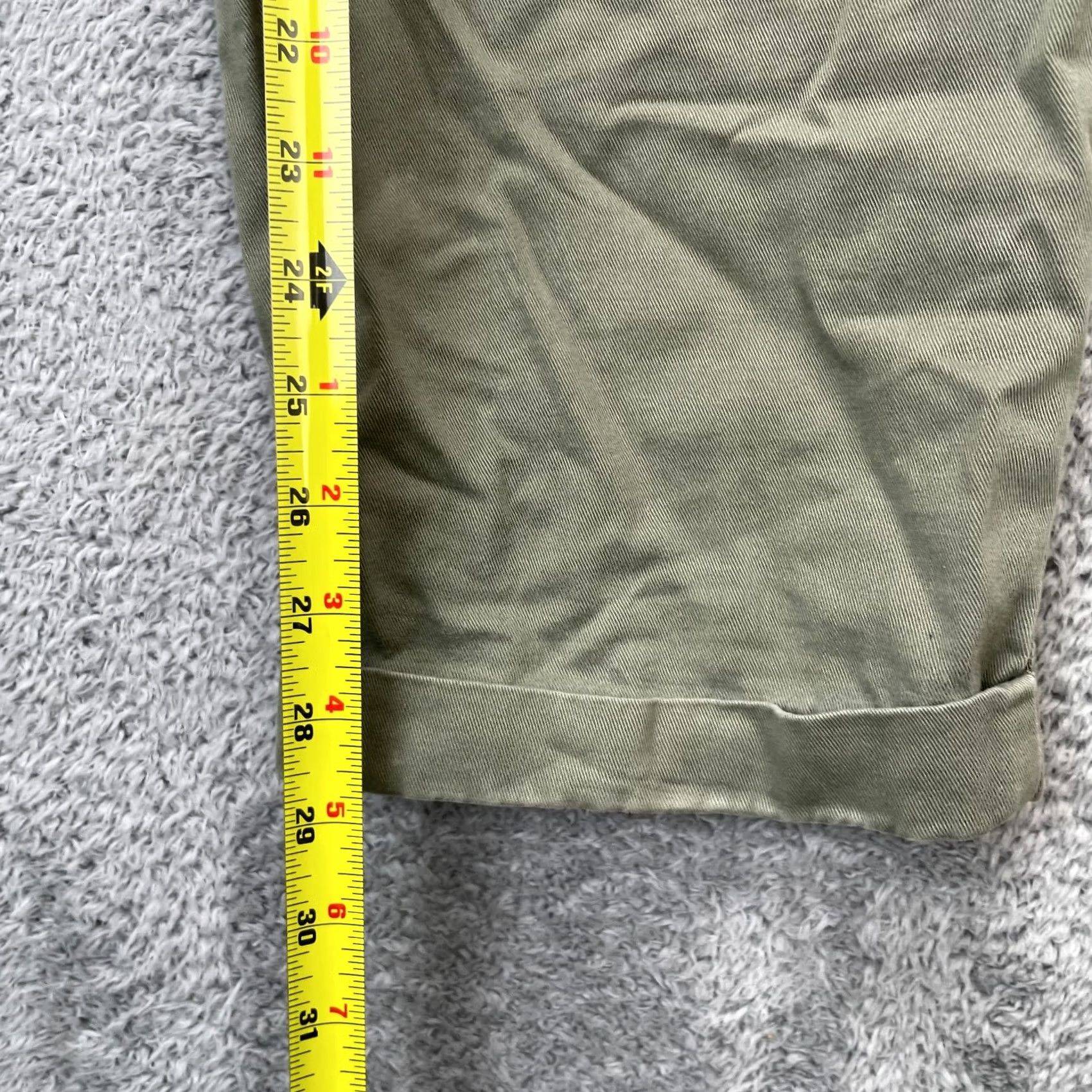 Gap VINTAGE Gap Pants Mens 30x30 Green Khakis Cotton Tapered Leg Cuffed Pleated Easy Fit Size US 30 / EU 46 - 7 Thumbnail