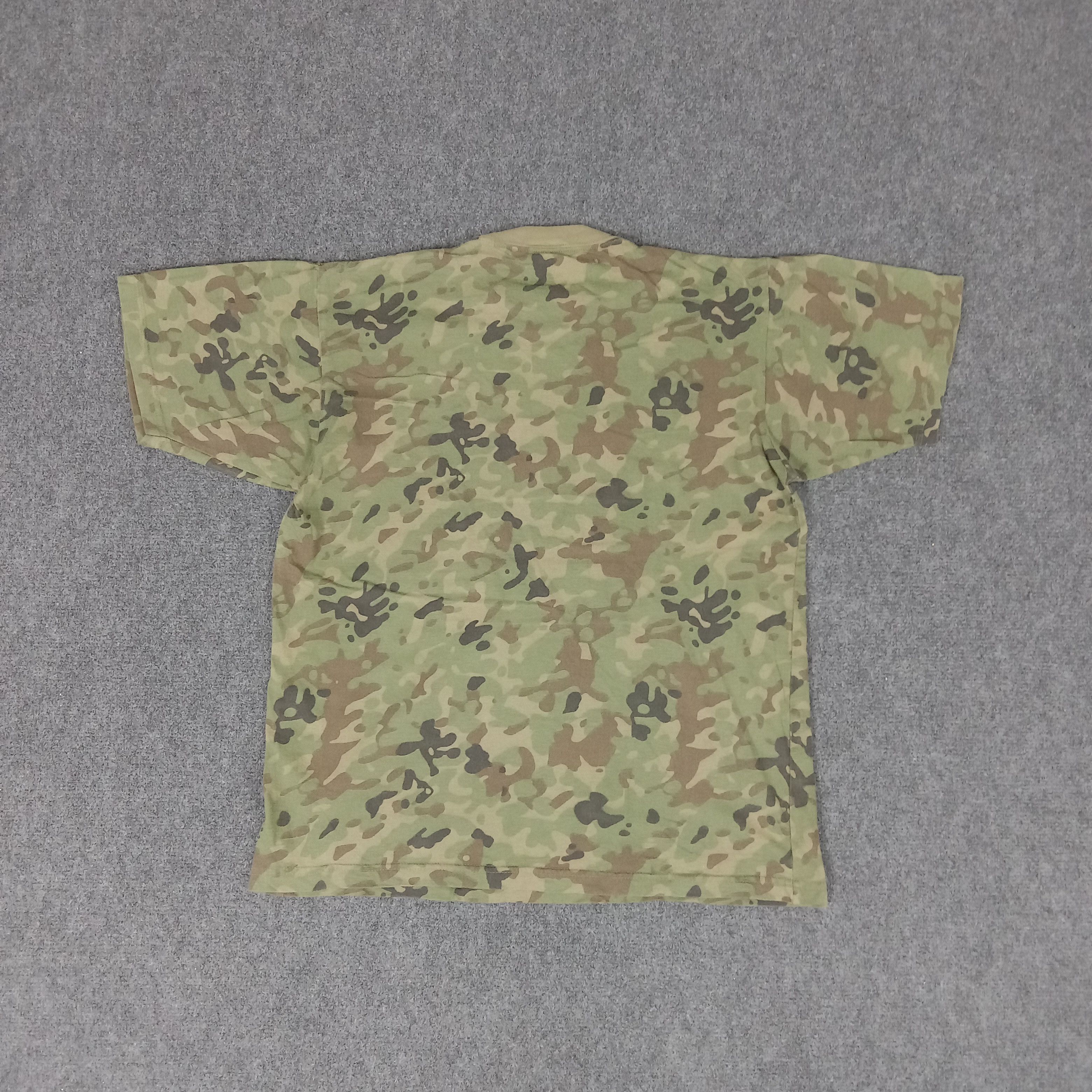 Vintage Battle Uniform American Military Camo Tshirt Size US M / EU 48-50 / 2 - 4 Thumbnail