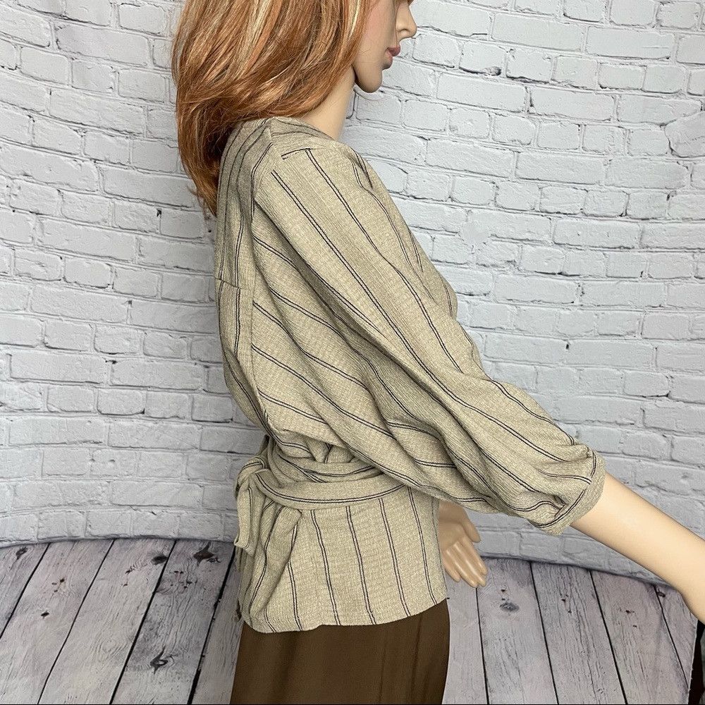 Zara Zara Trafaluc Puff Sleeve Beige Stripes Waist Tie Top Size Size M / US 6-8 / IT 42-44 - 4 Thumbnail