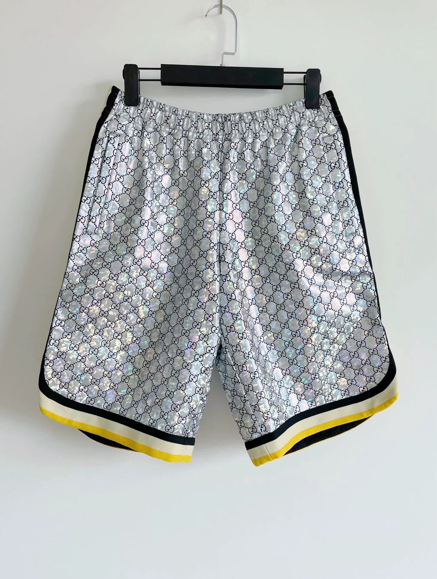 Gucci Gucci Men's Silver Laser Double G Shorts Size US 32 / EU 48 - 1 Thumbnail