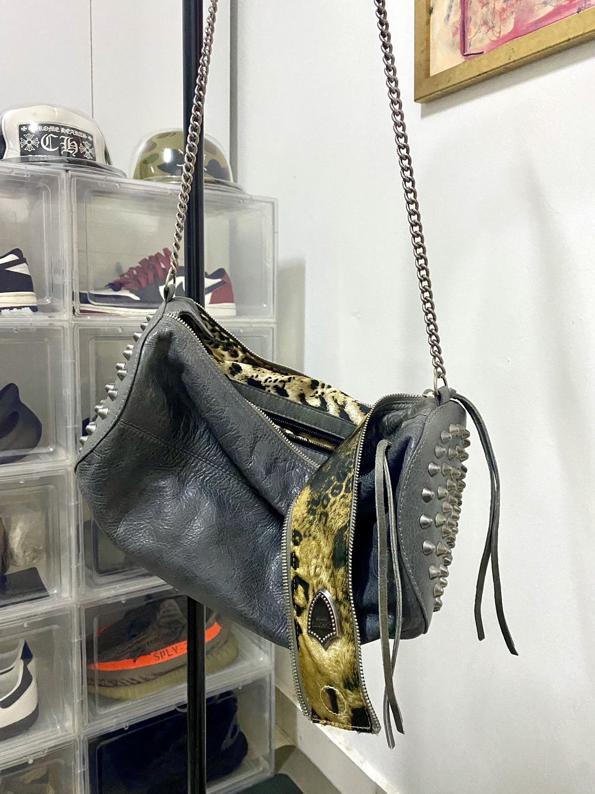 Japanese Brand Cassandra Fully Leather Punk Studded Chain Sling bag Size ONE SIZE - 6 Thumbnail