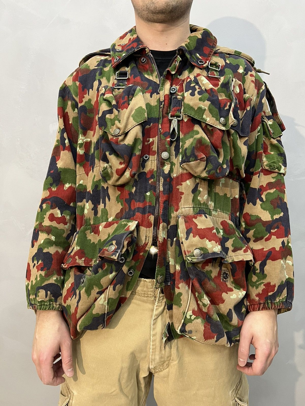 Vintage Vintage Swiss Army Military M70 Alpenflage Field Jacket Size US M / EU 48-50 / 2 - 2 Thumbnail