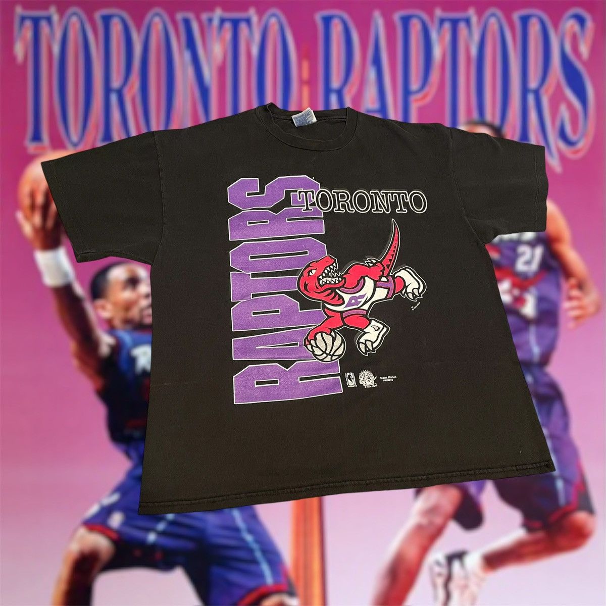 Vintage 1994 NBA Toronto Raptors Logo Basketball Tee