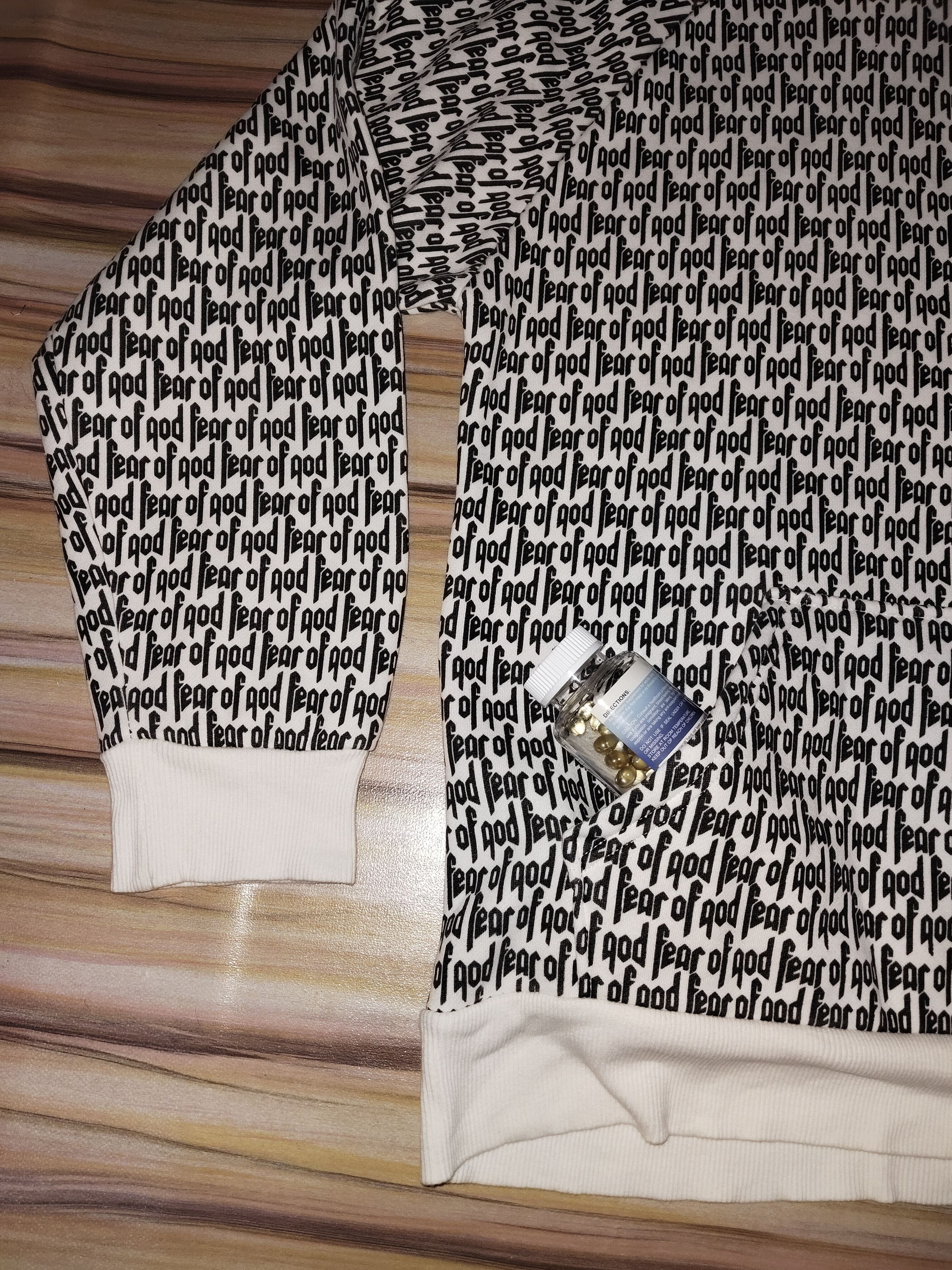 Fear of God FEAR OF GOD Monogram Hoodie Size US L / EU 52-54 / 3 - 5 Thumbnail