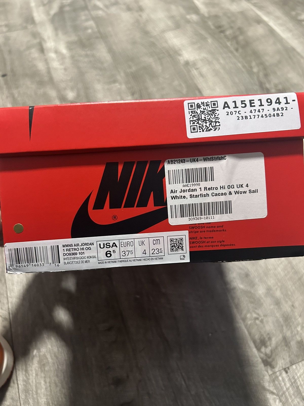 Jordan Brand × Nike Jordan 1 Starfish Size US 6.5 / IT 36.5 - 3 Thumbnail