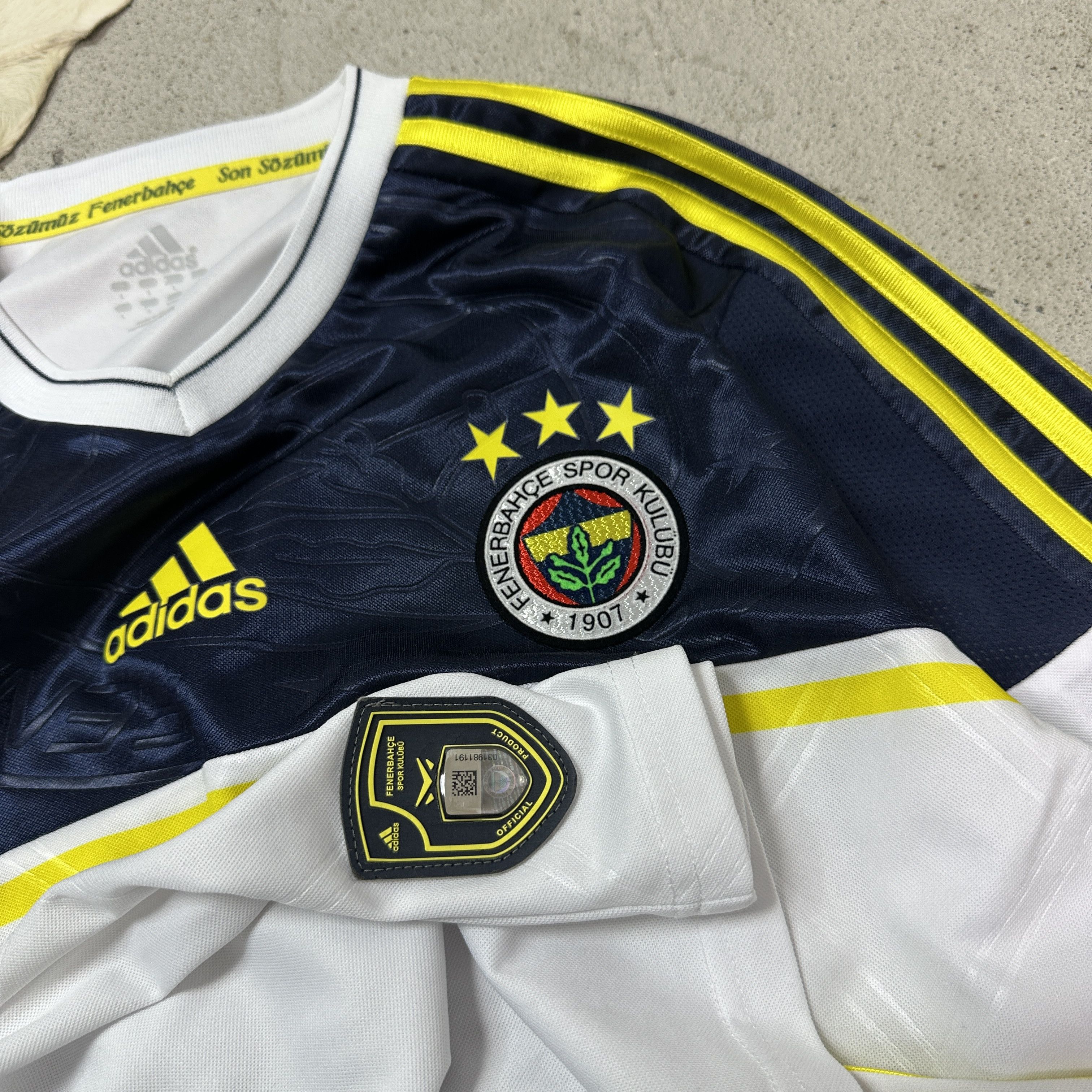 Adidas Vintage Adidas Fenerbahce 12/13 Longsleeve Jersey Y2K Size US L / EU 52-54 / 3 - 3 Thumbnail
