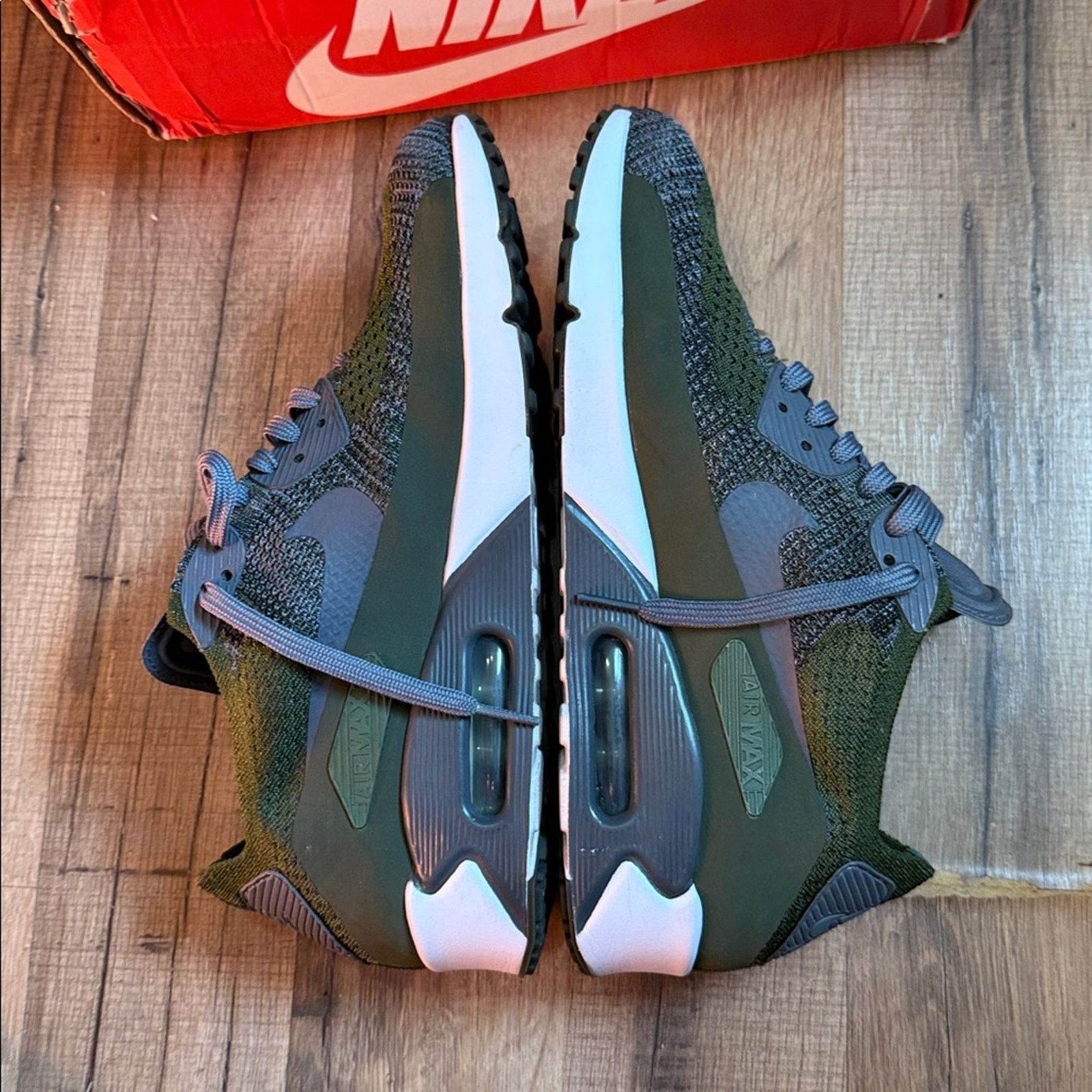 Nike 2016 Nike Air Max 90 Ultra 2.0 Flyknit 'Rough Olive Green' Size US 9 / EU 42 - 7 Thumbnail