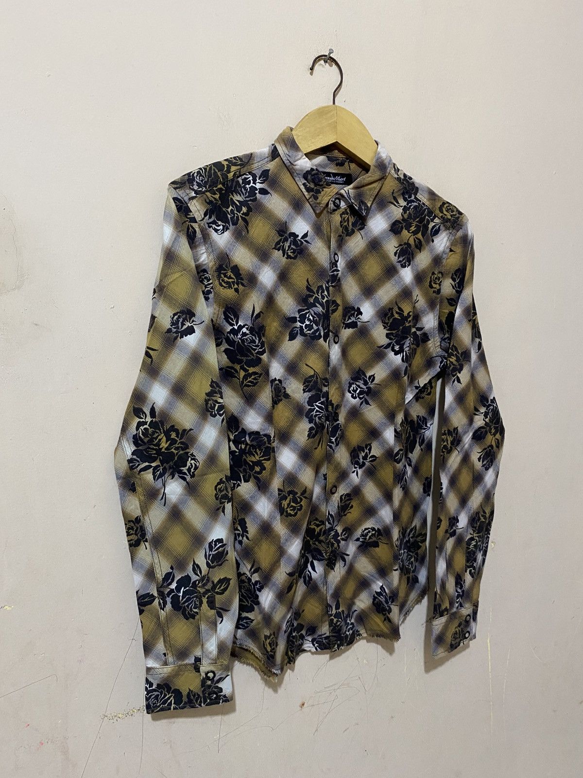 Le Grande Bleu (L.G.B.) Vintage Tornado Mart Floral Checkered Button Shirt Size US M / EU 48-50 / 2 - 2 Thumbnail