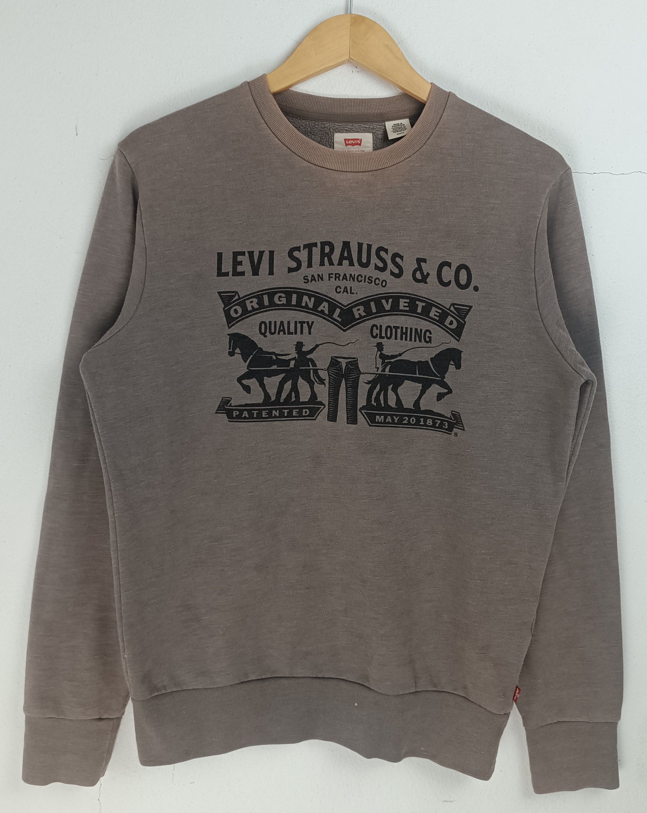 Levi's THRASHED FADED VINTAGE LEVI'S SWEATSHIRT VERY RARE PIECE Size US S / EU 44-46 / 1 - 3 Thumbnail