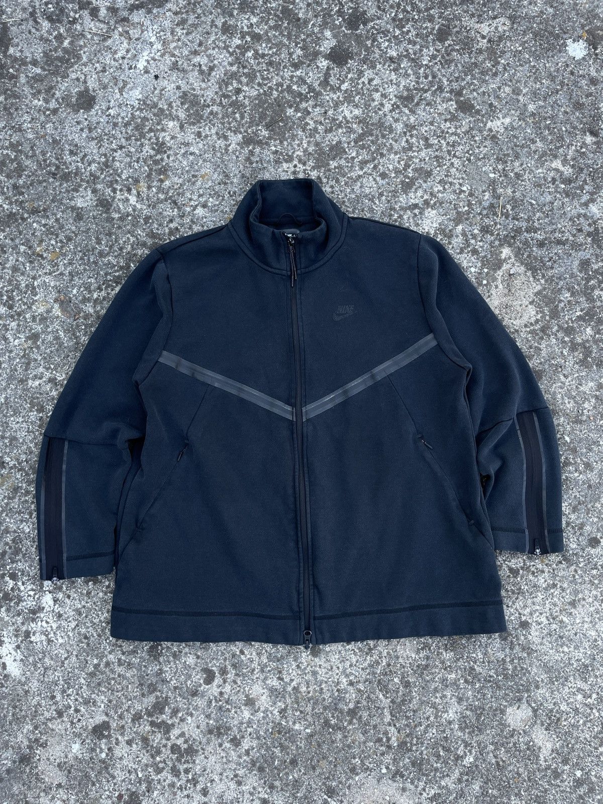 Nike × Vintage Nike Tech Fleece Drill Sweatshirt Wmns Size M / US 6-8 / IT 42-44 - 1 Thumbnail