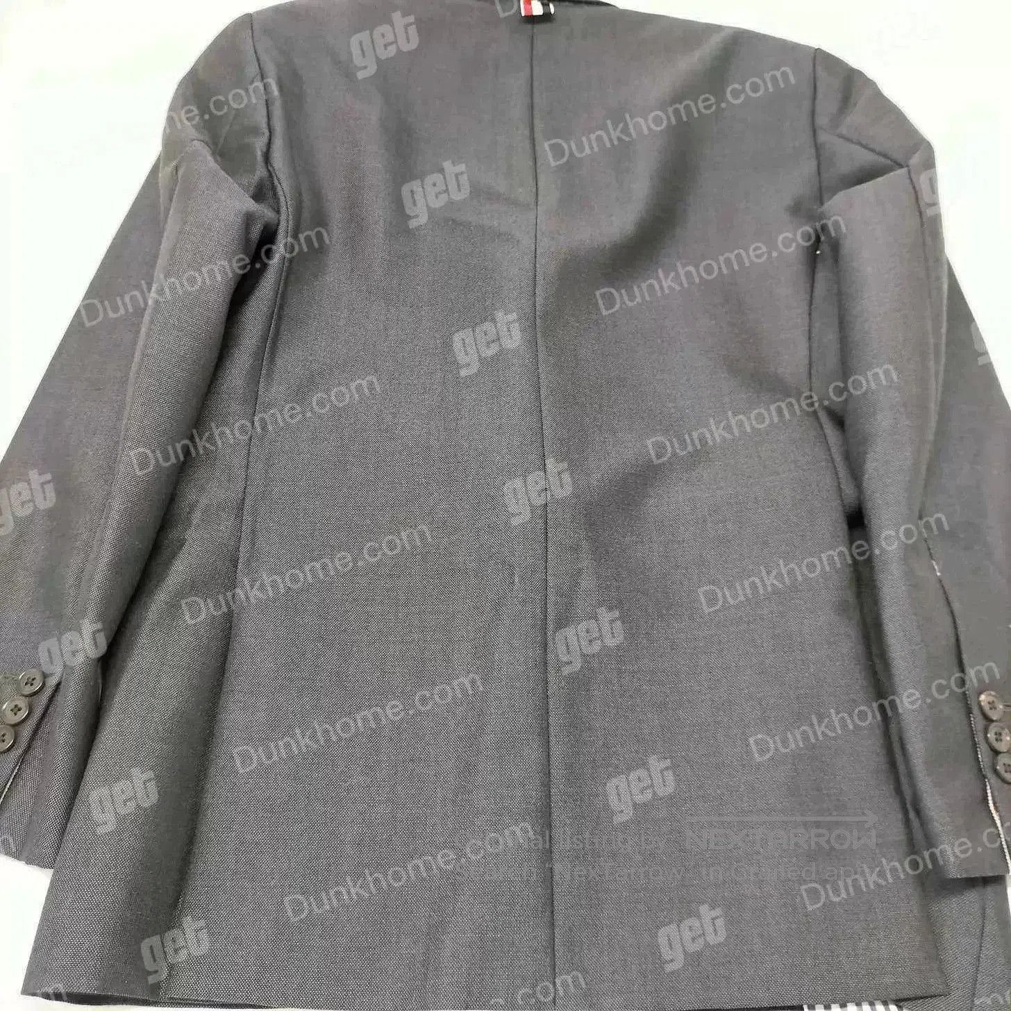 Thom Browne Thom Browne Gray Suit for Men Size 1. Size US S / EU 44-46 / 1 - 3 Thumbnail