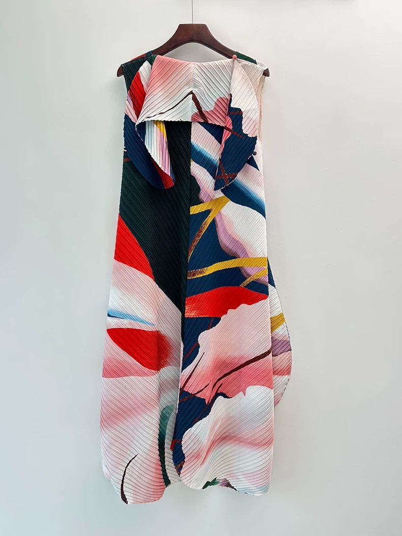 Issey Miyake Issey Miyake size:2 Pink ink-wash cloud-printed pleated dr Size XS / US 0-2 / IT 36-38 - 2 Thumbnail