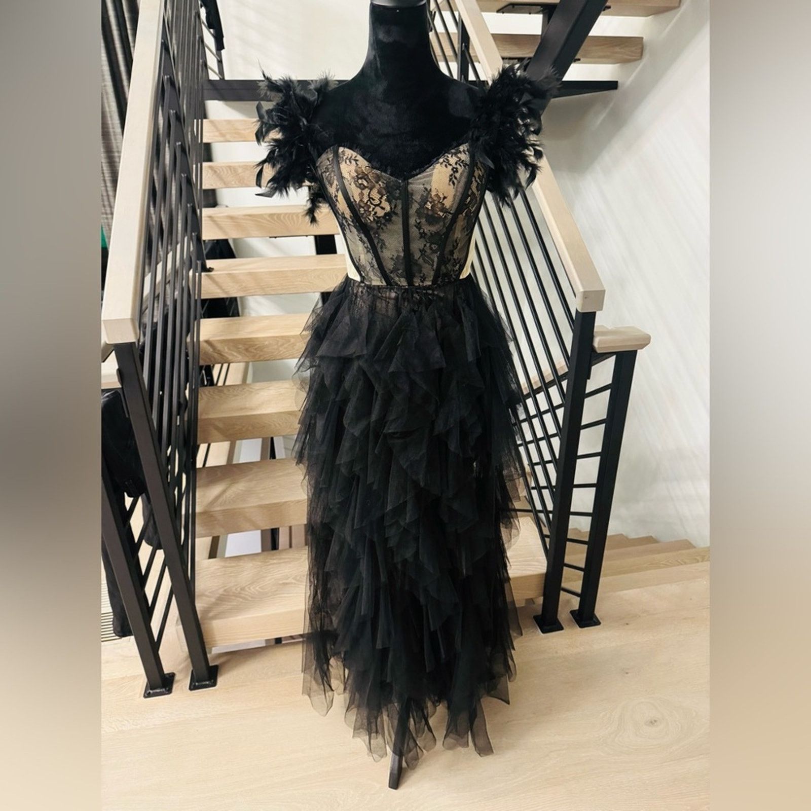 Other New Elegant Black Lace Evening Dress size S Size S / US 4 / IT 40 - 6 Thumbnail