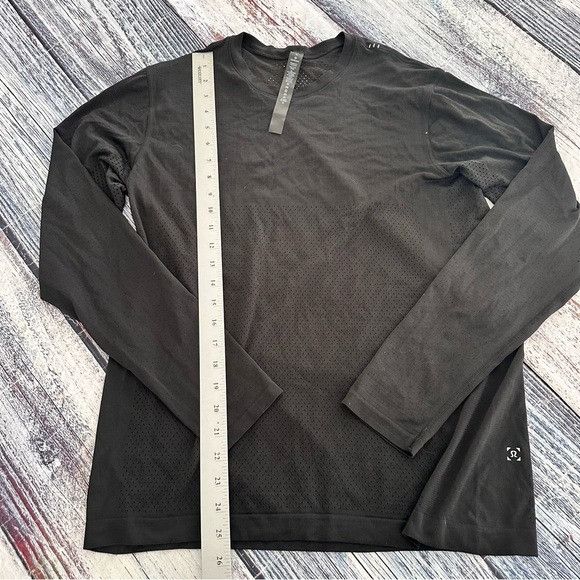 Lululemon Lululemon Women’s Black Long-Sleeve Performance Top Size M / US 6-8 / IT 42-44 - 8 Thumbnail
