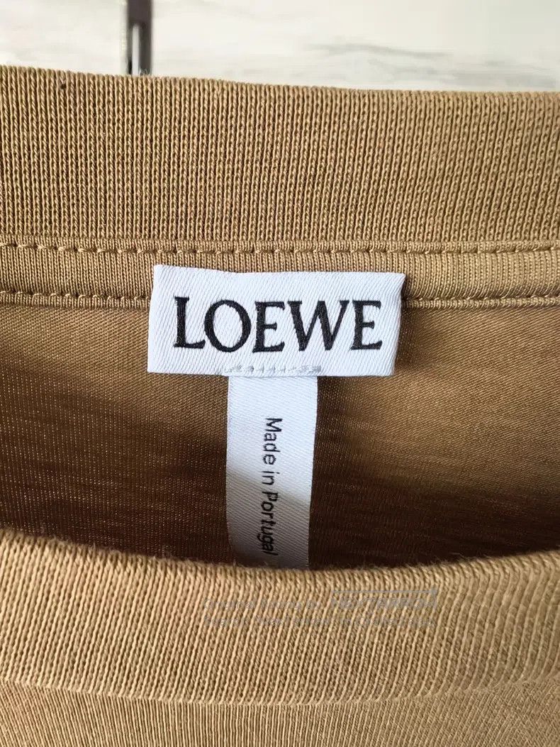 Loewe Loewe Classic short-sleeve Size L / US 10 / IT 46 - 3 Thumbnail