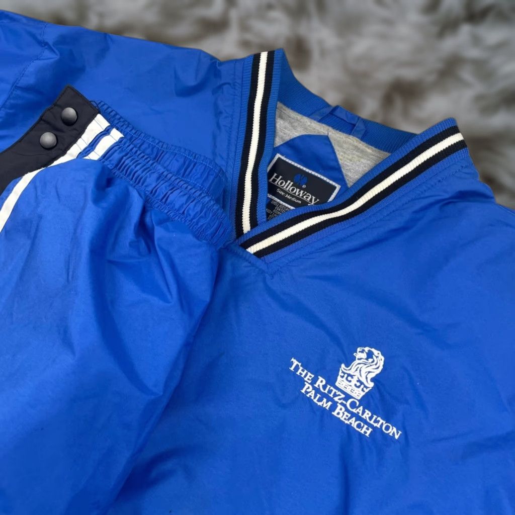 Ritz Carlton Tracksuit Men's Medium Blue 100% Nylon Windbreaker Activewear