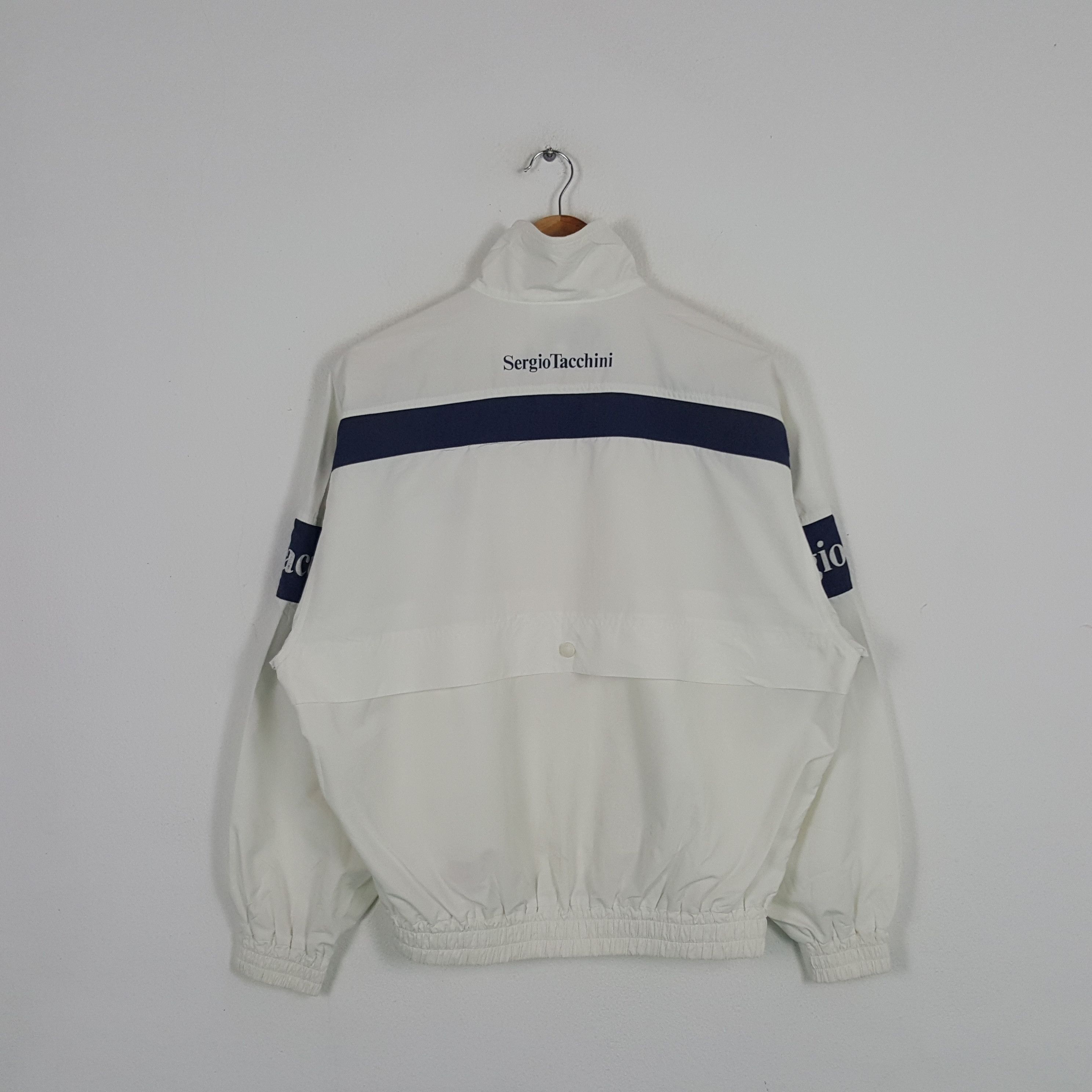 Sergio Tacchini × Vintage Vintage Sergio Tacchini Sports Style Windbreaker Jacket Size US L / EU 52-54 / 3 - 1 Thumbnail