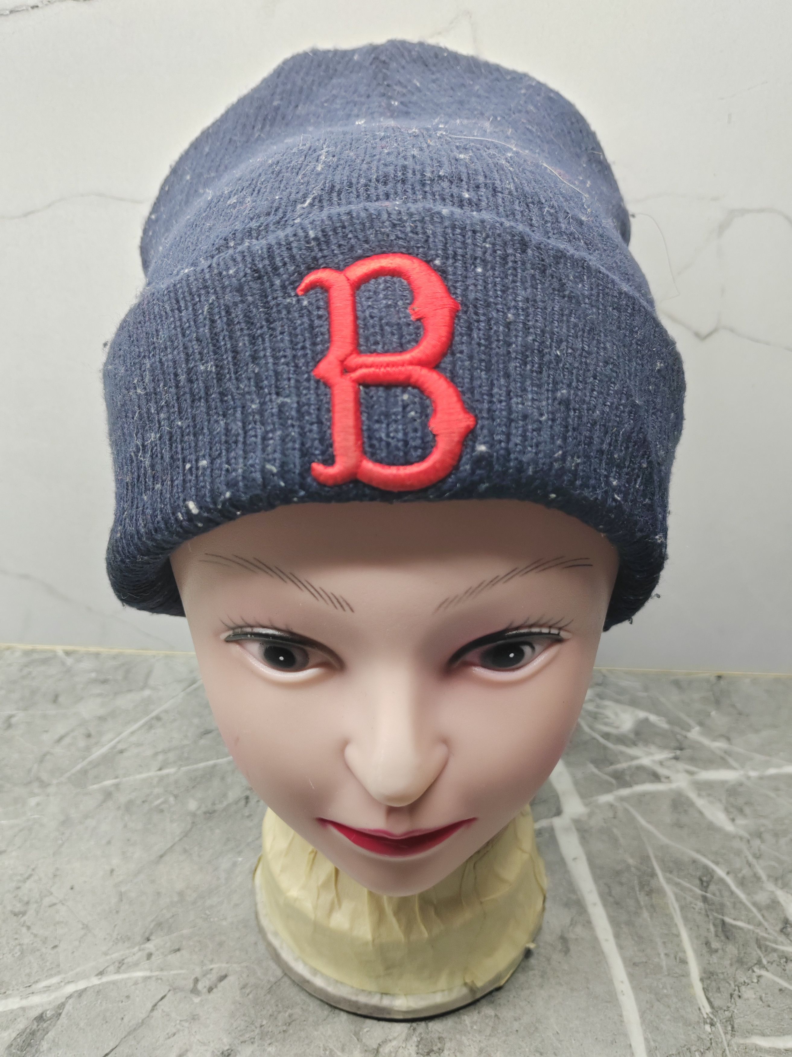 Vintage Vintage Boston Red Sox Beanie Snowcap Size ONE SIZE - 1 Thumbnail