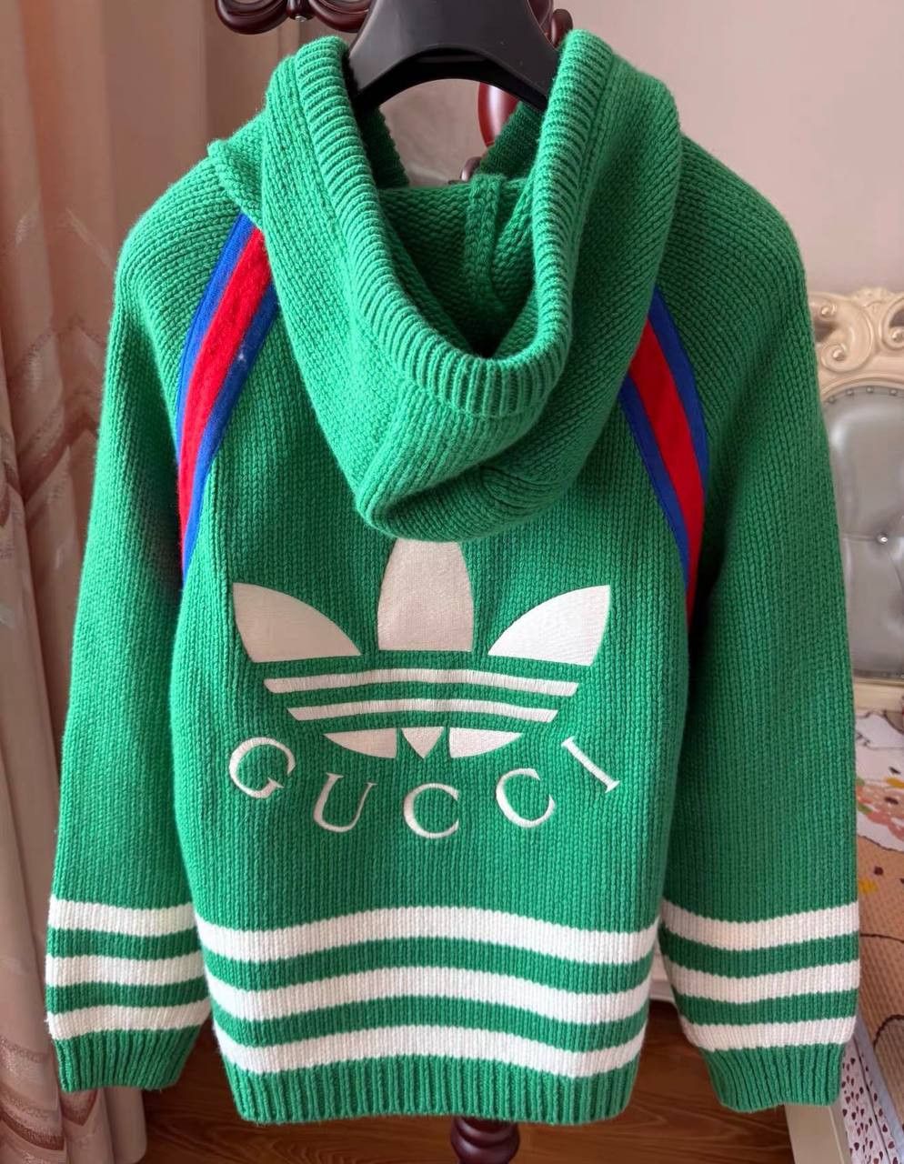 Gucci GUCCI knitted hooded sweater with tags Size US S / EU 44-46 / 1 - 2 Thumbnail