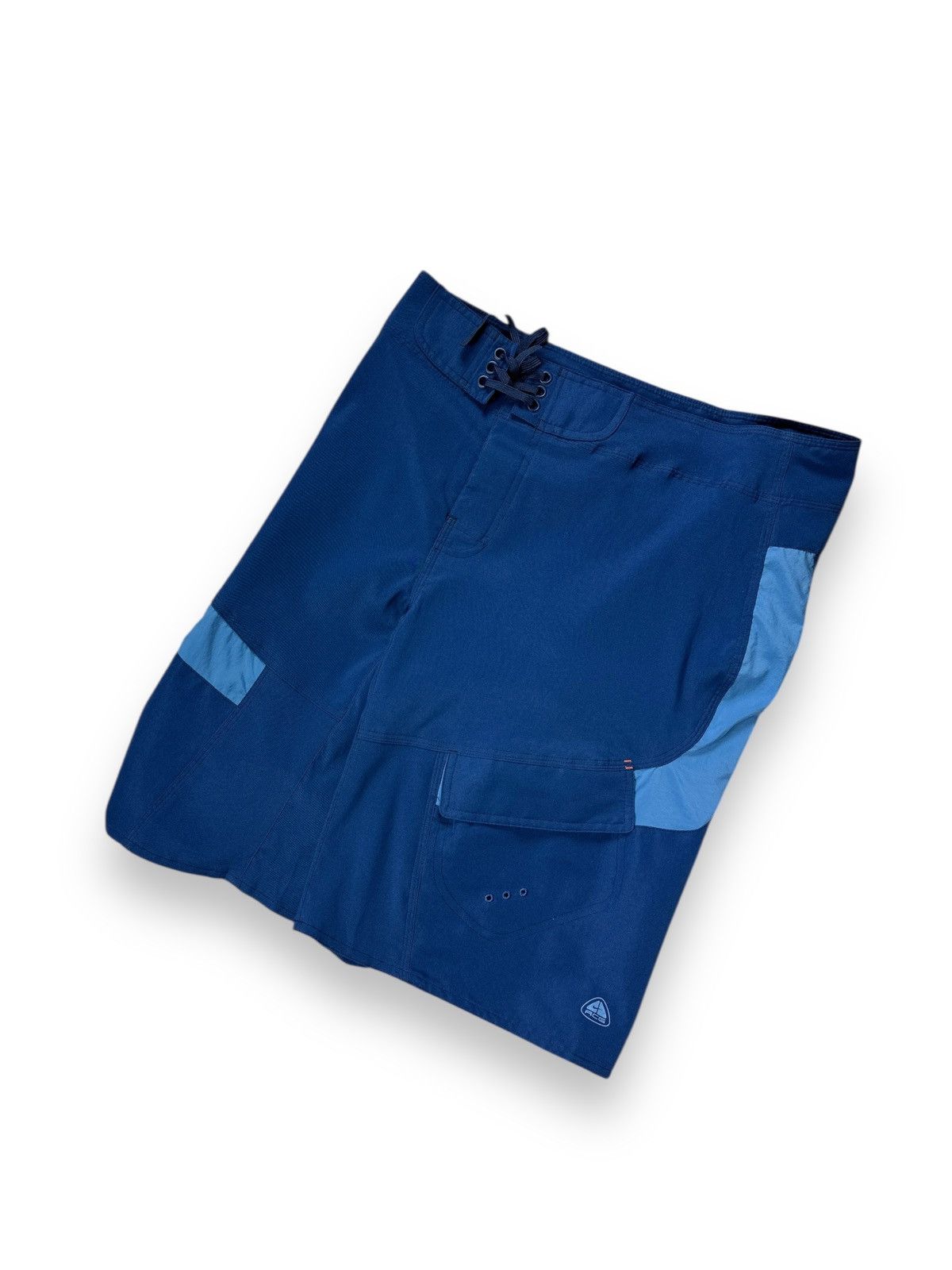 Nike ACG Nike ACG Board Swim Shorts Surf Style Cargo Pocket Size US 32 / EU 48 - 1 Thumbnail