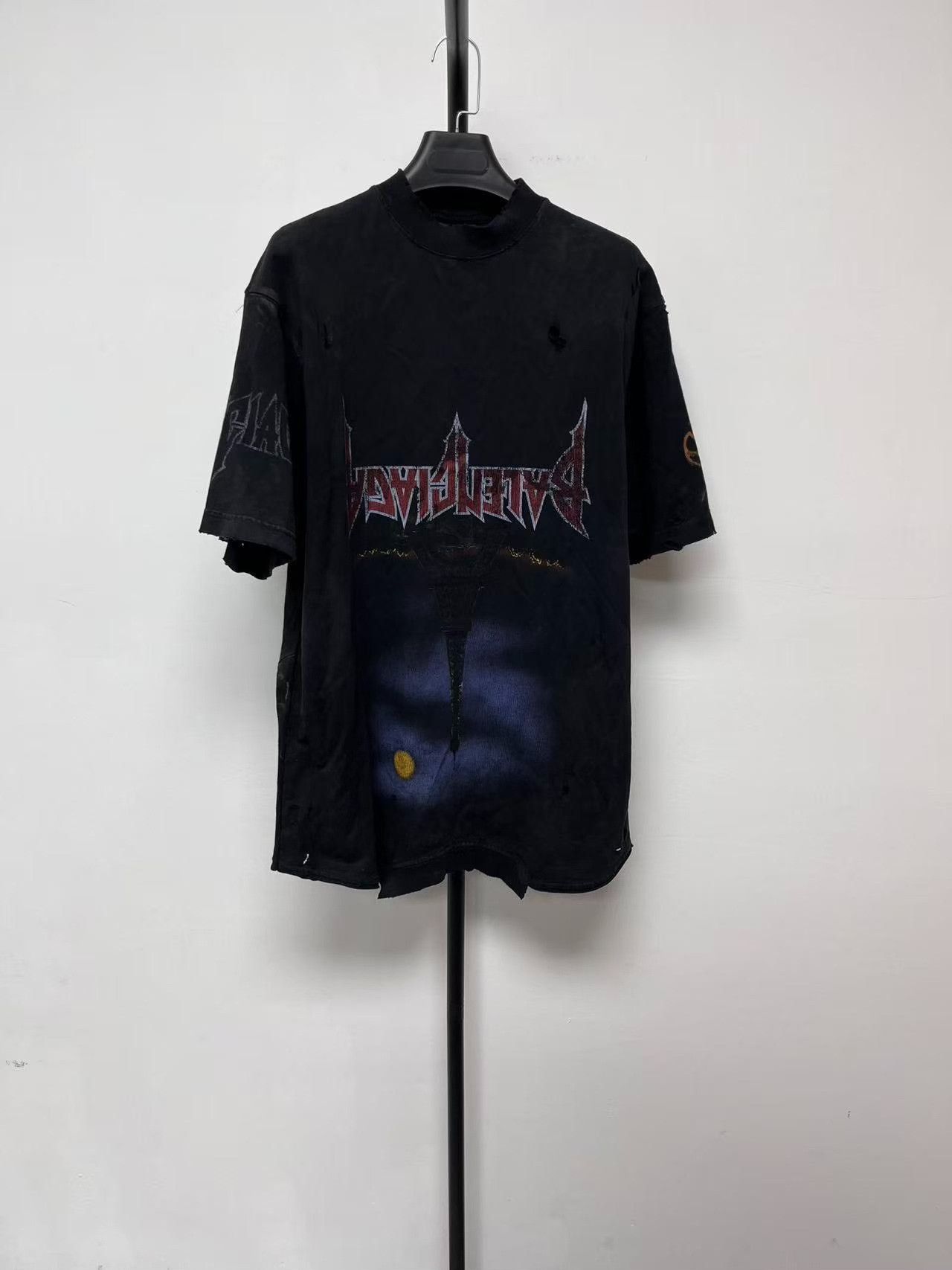 Balenciaga Balenciaga Black Graphic Print Short Sleeve T-Shirt Size US S / EU 44-46 / 1 - 1 Thumbnail
