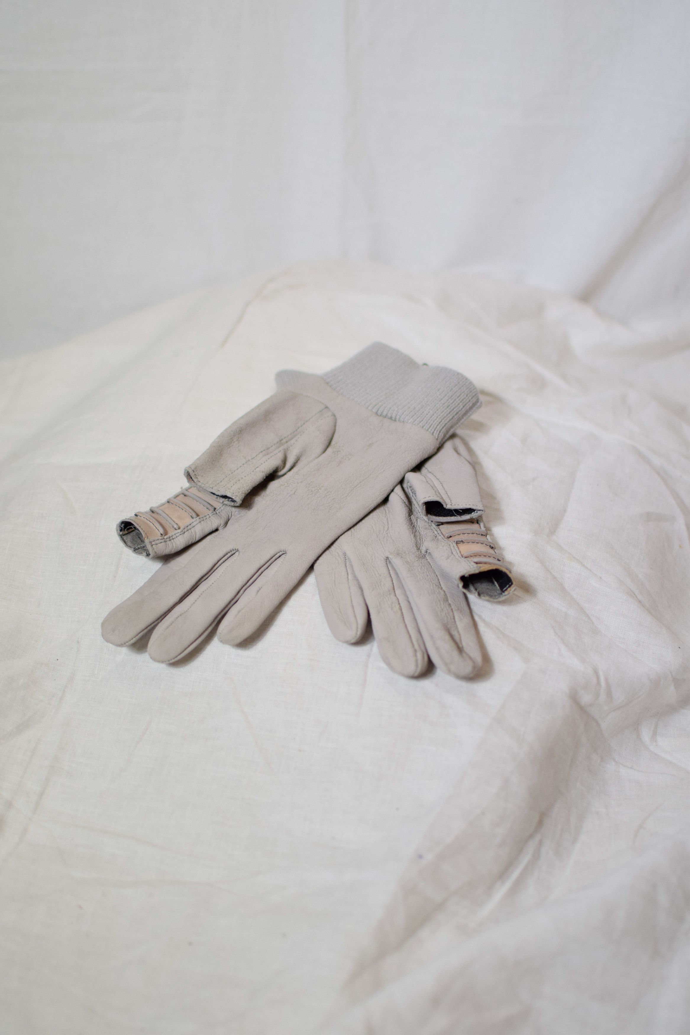 Rick Owens Rick Owens AW14 Ruhlmann Gloves - RR14F2475-COM7 Size ONE SIZE - 3 Thumbnail