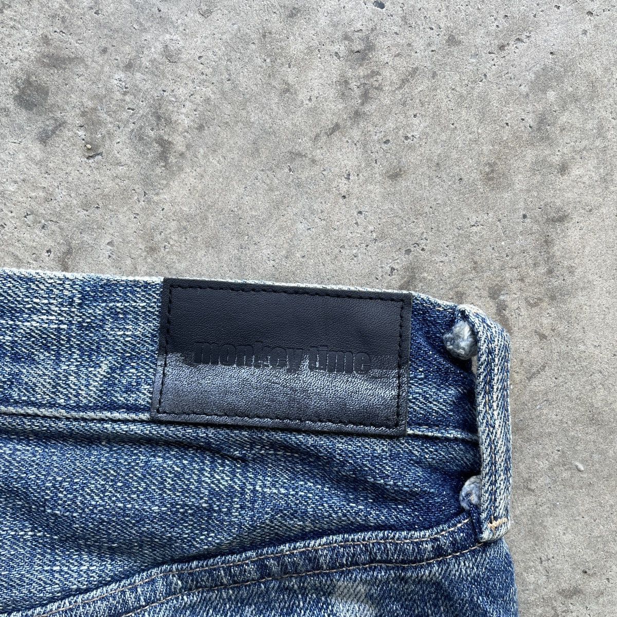 Japanese Brand Vintage Monkey Time Japan Ripped Jeans Faded Pants Denim Size US 30 / EU 46 - 9 Thumbnail
