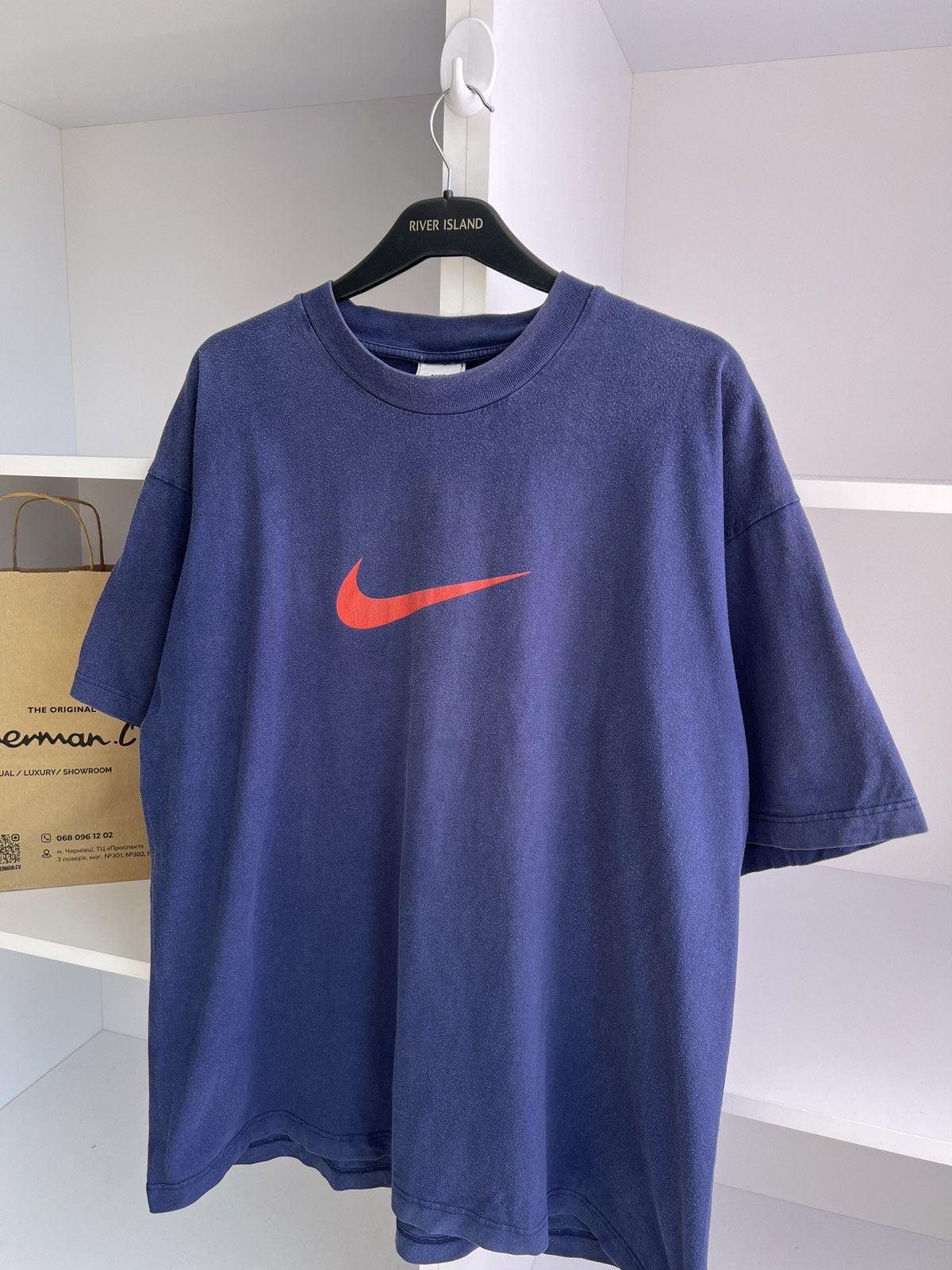 Nike × Vintage Vintage Nike Big Swoosh Logo T-Shirt Size US XL / EU 56 / 4 - 6 Thumbnail