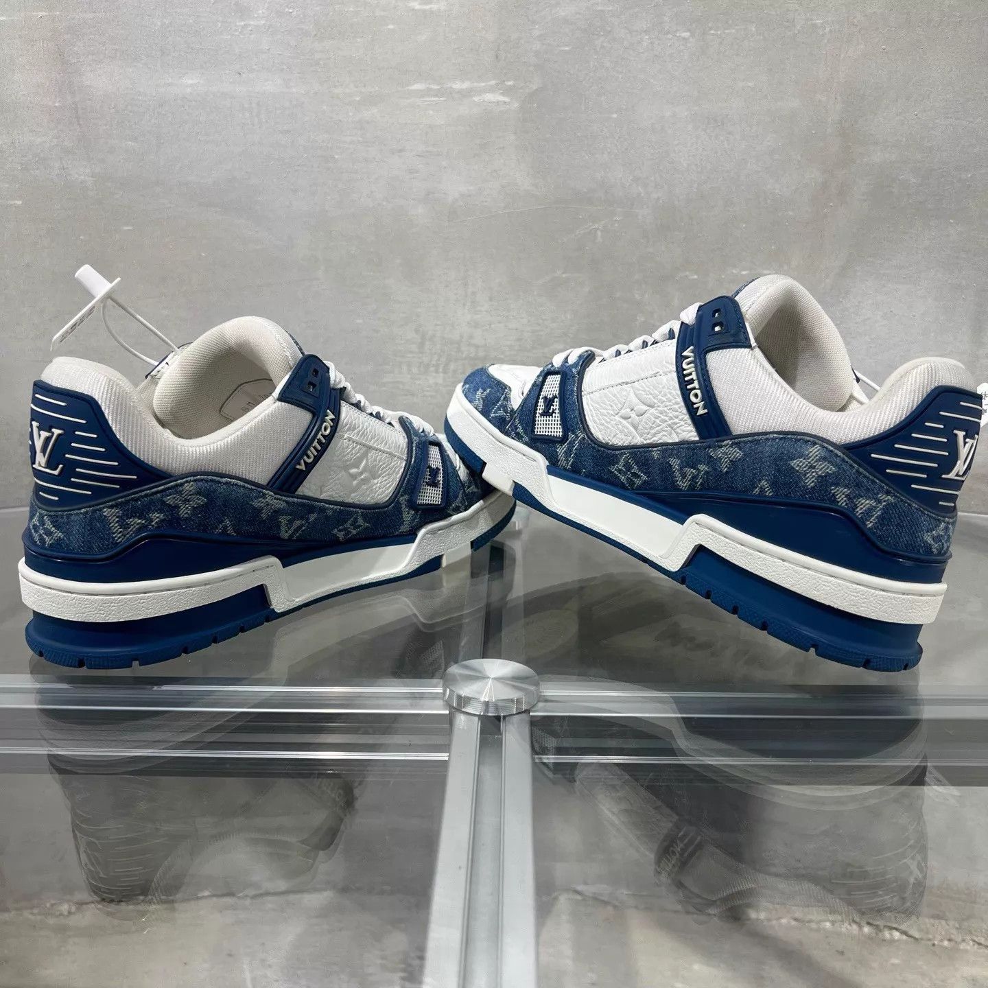 Louis Vuitton LV Trainer White Blue Denim UK6 Size US 7 / EU 40 - 5 Thumbnail