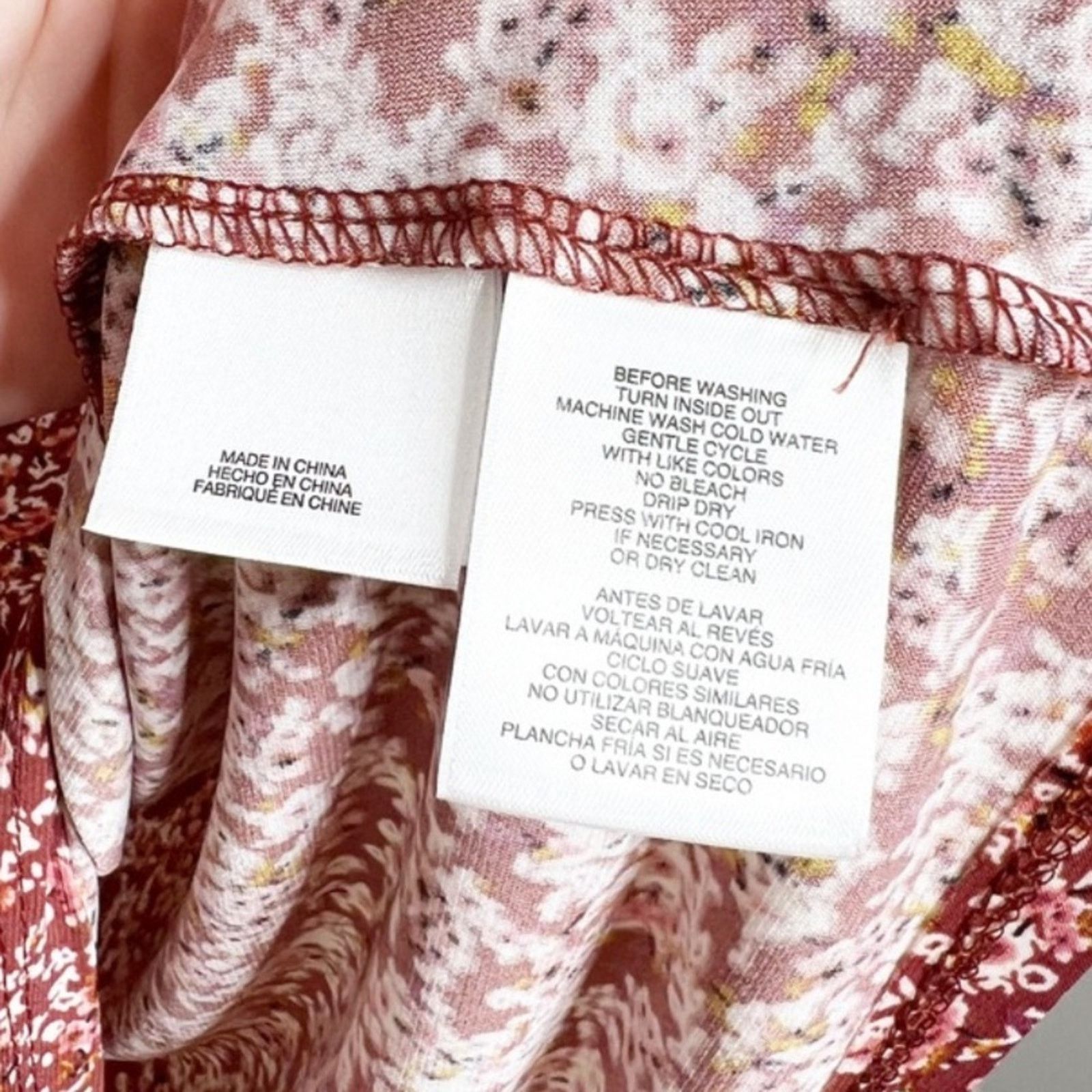Anne Klein New with Tag Anne Klein Women's Floral Turtleneck Blouse Size L / US 10 / IT 46 - 15 Thumbnail