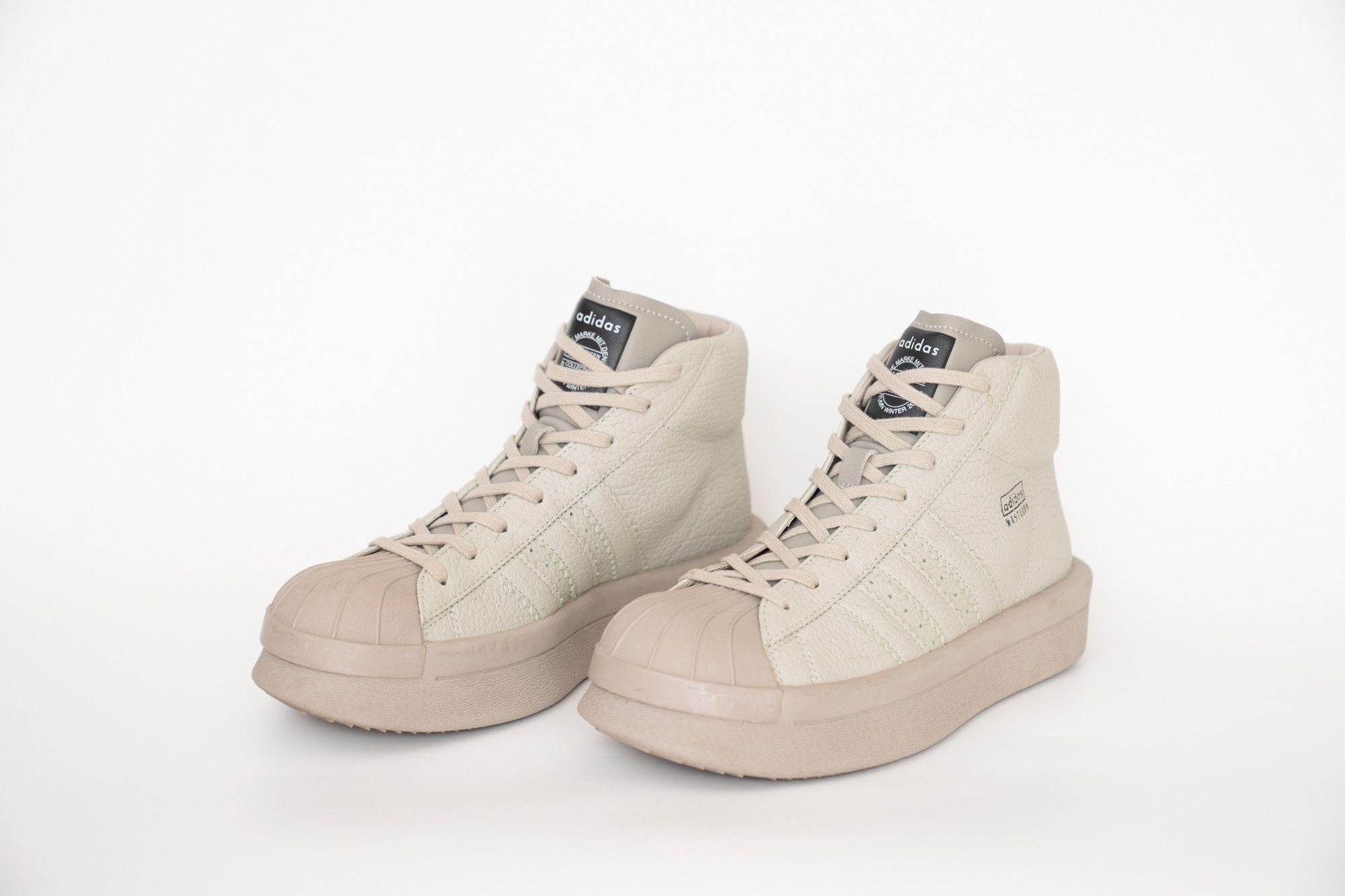Adidas × Rick Owens Rick Owens x adidas Mastodon Pro Model Pearl US8.5 26.5 Rare Size US 8.5 / EU 41-42 - 2 Thumbnail